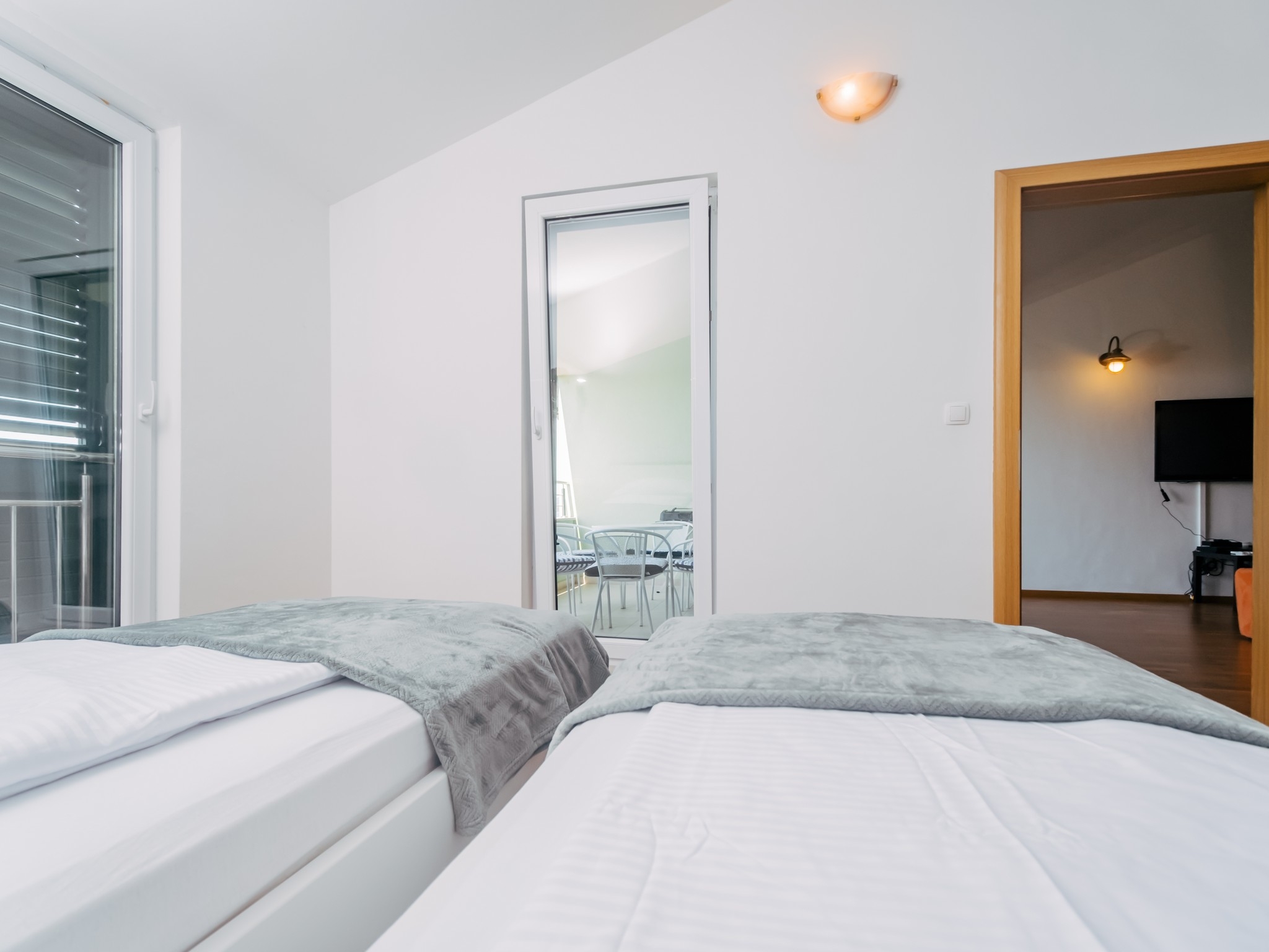 Two bedroom apartment with balcony and sea view Okrug Gornji, Čiovo  A-a