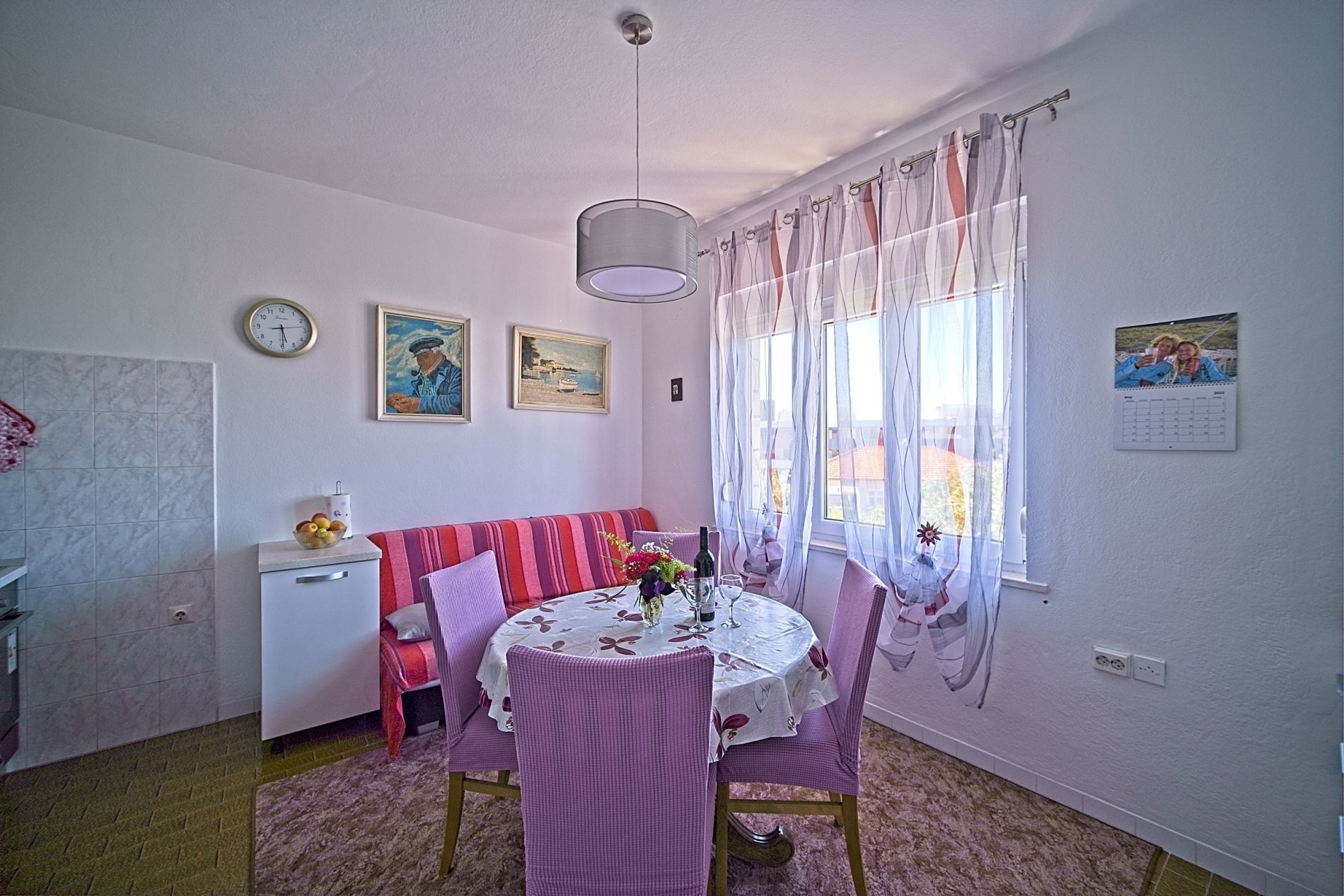 Three bedroom apartment with terrace and sea view Postira, Brač  A-a