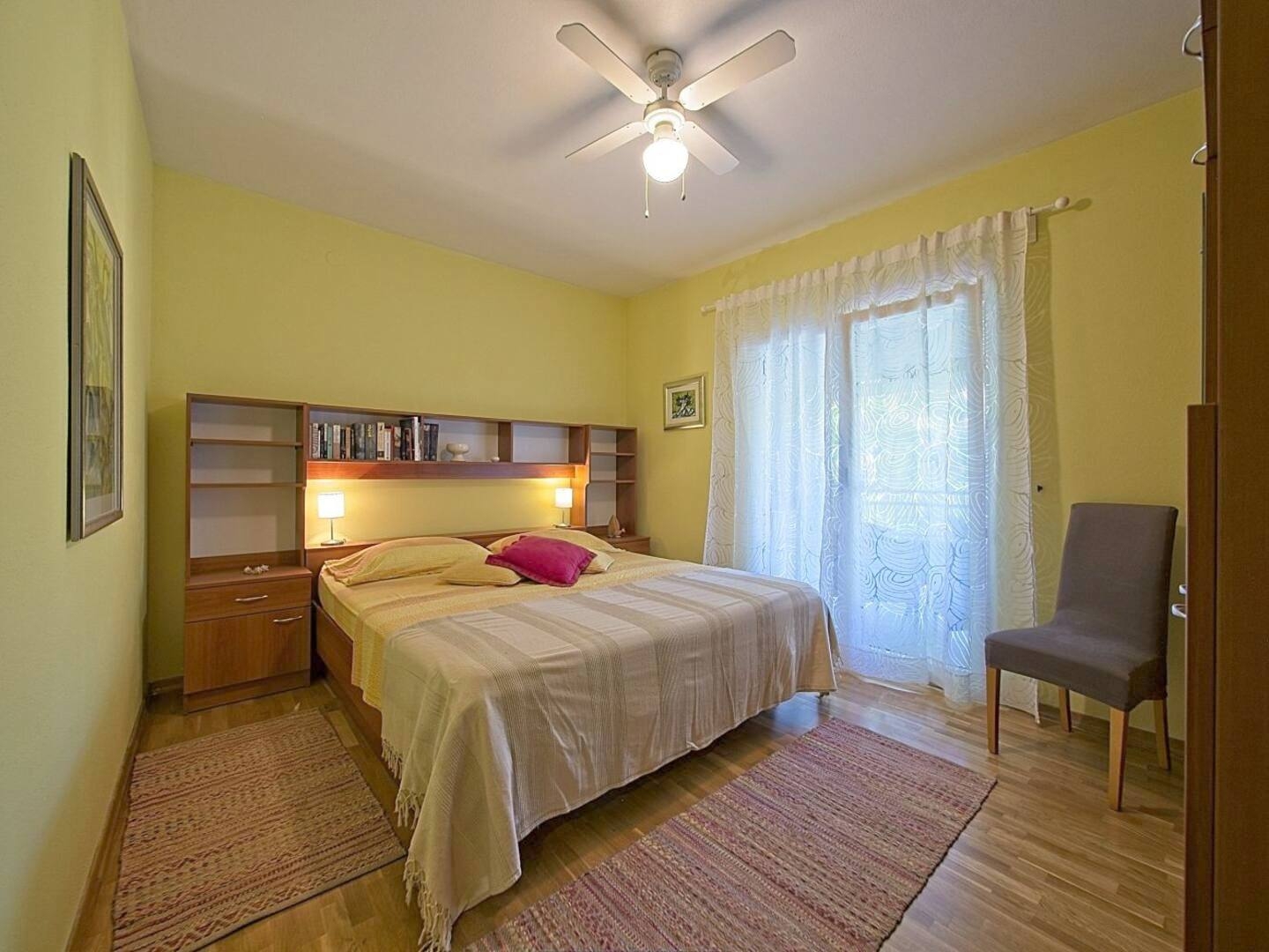 Two bedroom apartment with balcony Postira, Brač  A-a