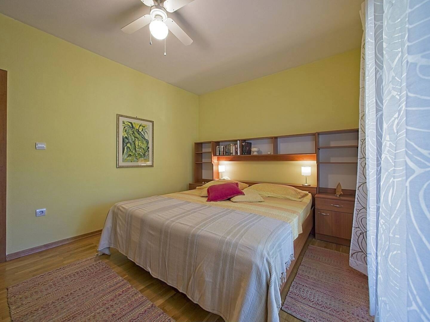 Two bedroom apartment with balcony Postira, Brač  A-a