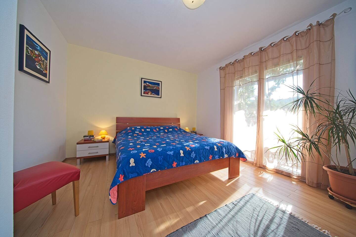 Two bedroom apartment with terrace Postira, Brač  A-b