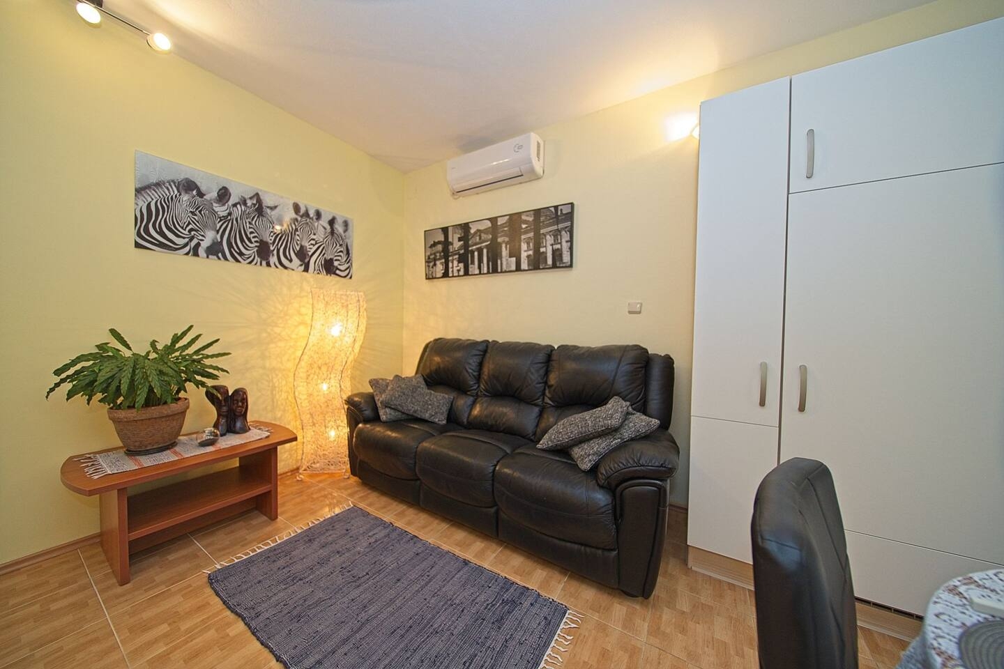 Two bedroom apartment with terrace Postira, Brač  A-b