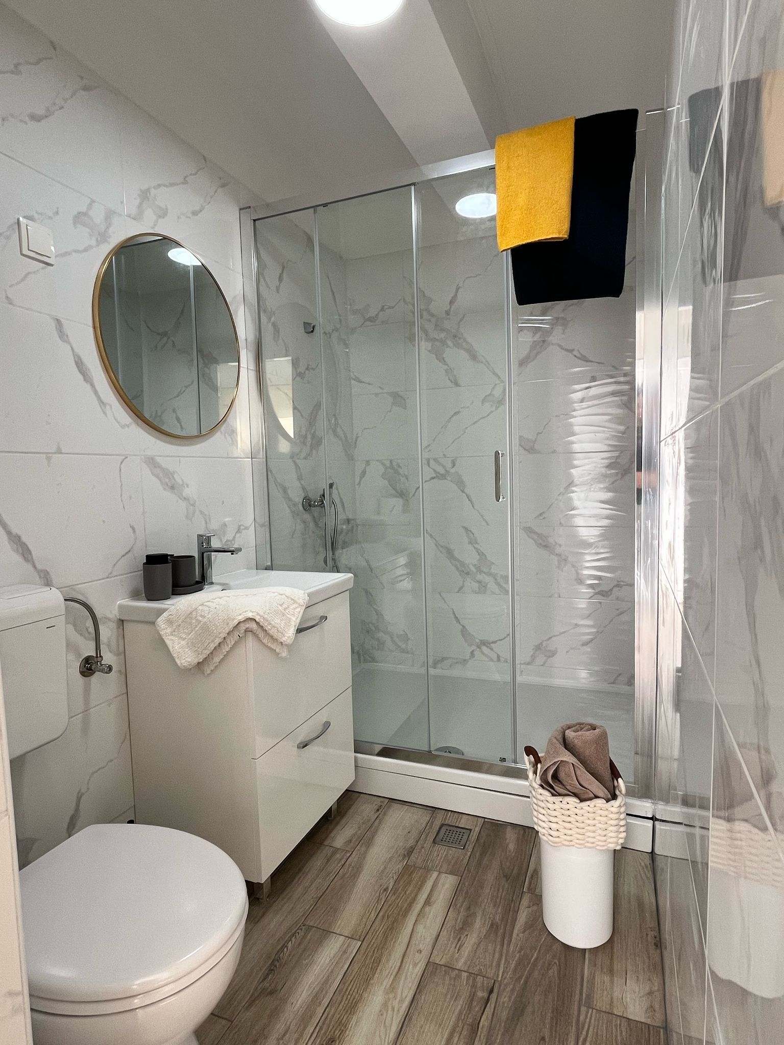 Two bedroom apartment near beach Potočnica, Pag  A-b
