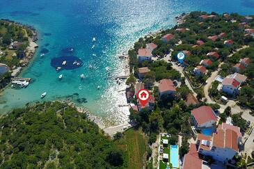 Potočnica, Pag, Szálláshely 222 - Apartmanok a tenger közelében kavicsos stranddal.