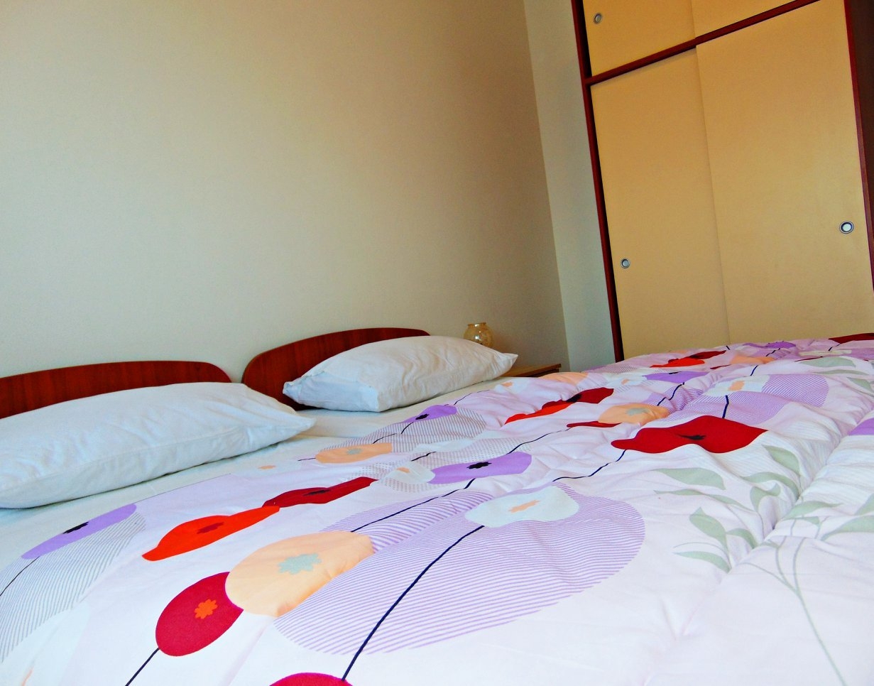 Two bedroom apartment with terrace and sea view Postira, Brač  A-a