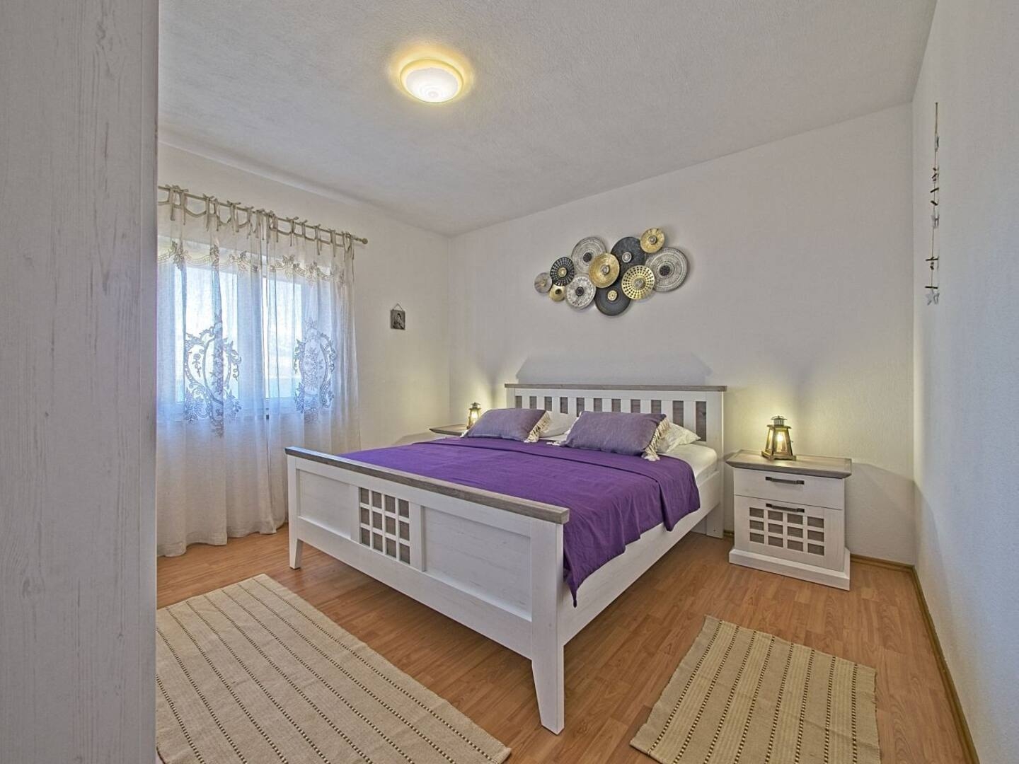 Three bedroom apartment with terrace and sea view Postira, Brač  A-a