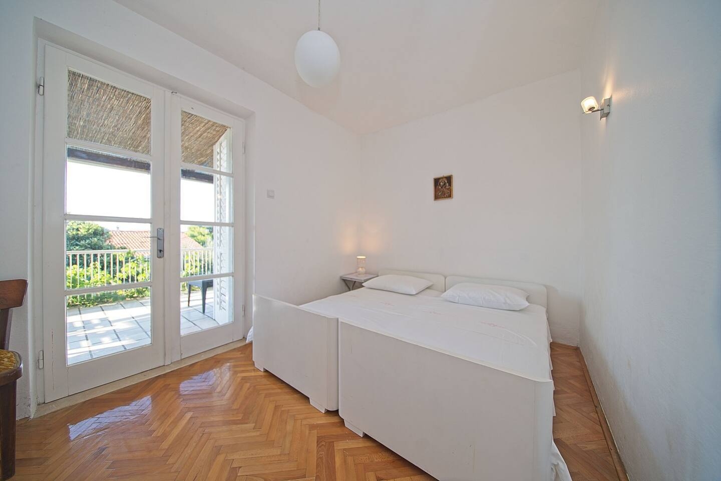 Two bedroom apartment with terrace and sea view Postira, Brač  A-a