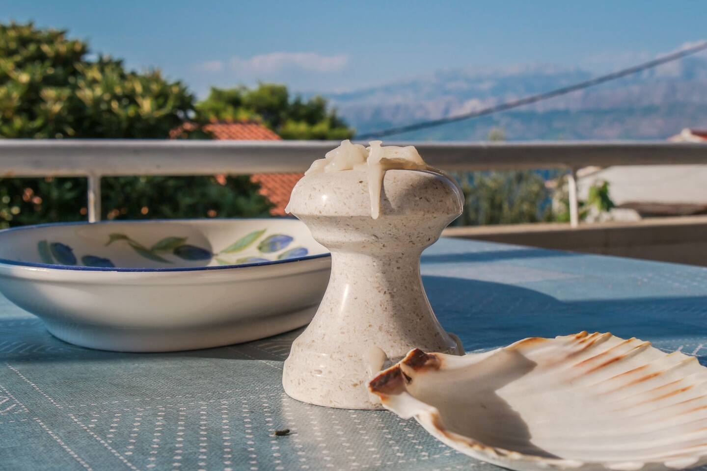 Two bedroom apartment with terrace and sea view Postira, Brač  A-a