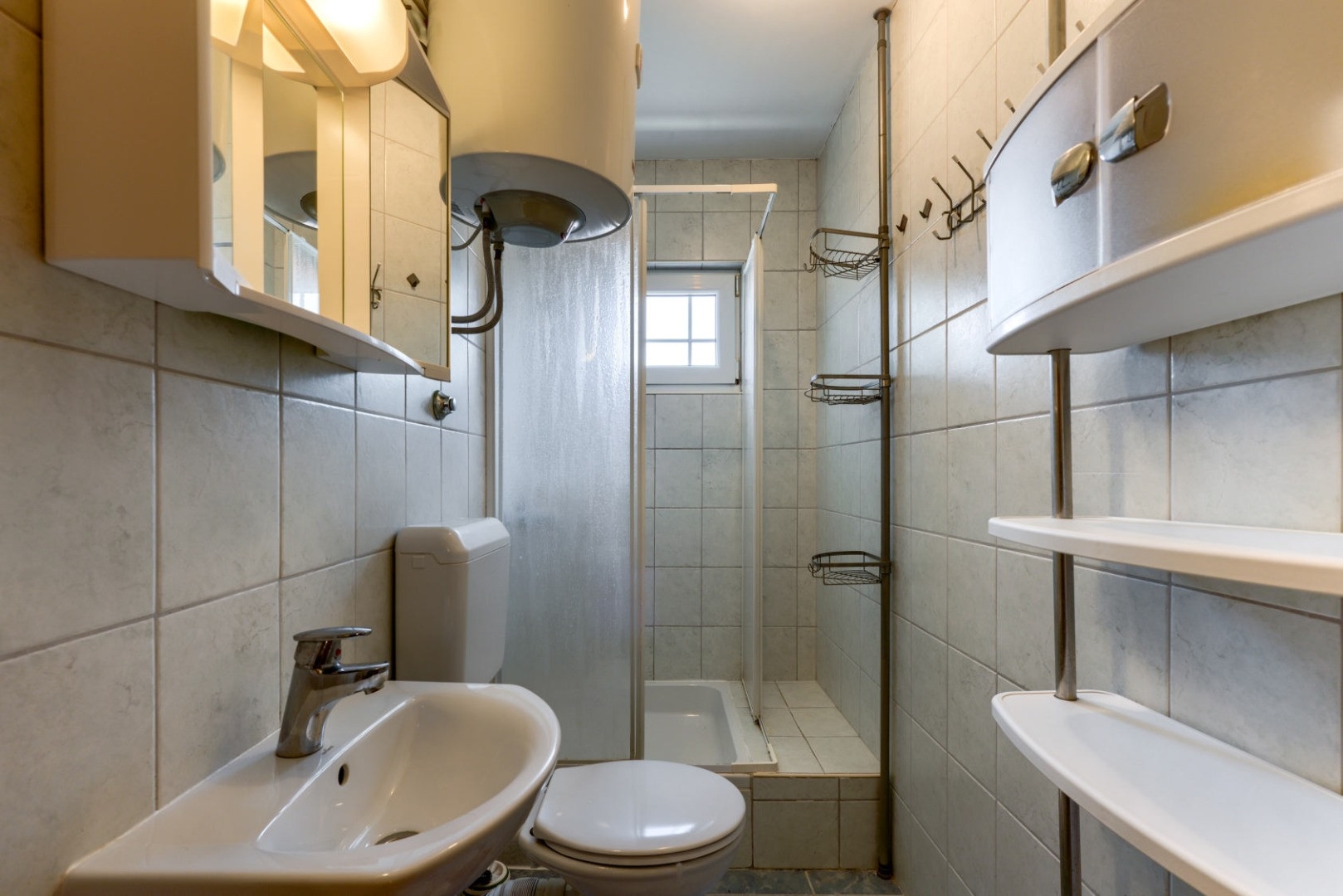 Three bedroom apartment with terrace and sea view Vir  A-a