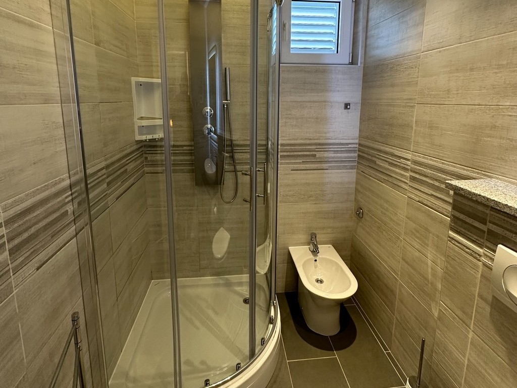 One bedroom apartment with terrace and sea view Jelsa, Hvar  A-a