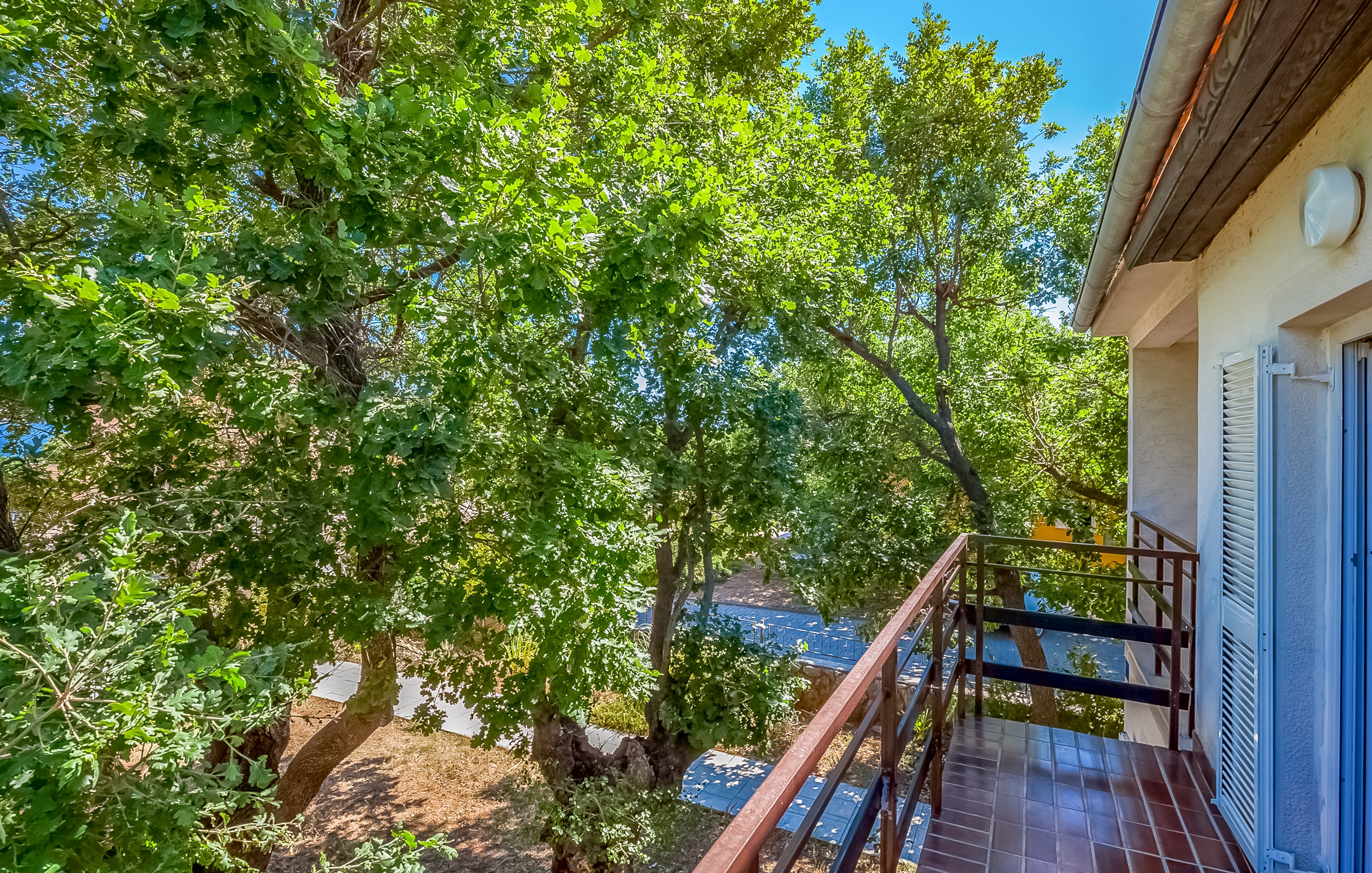 Three bedroom house with terrace Kornić, Krk  K