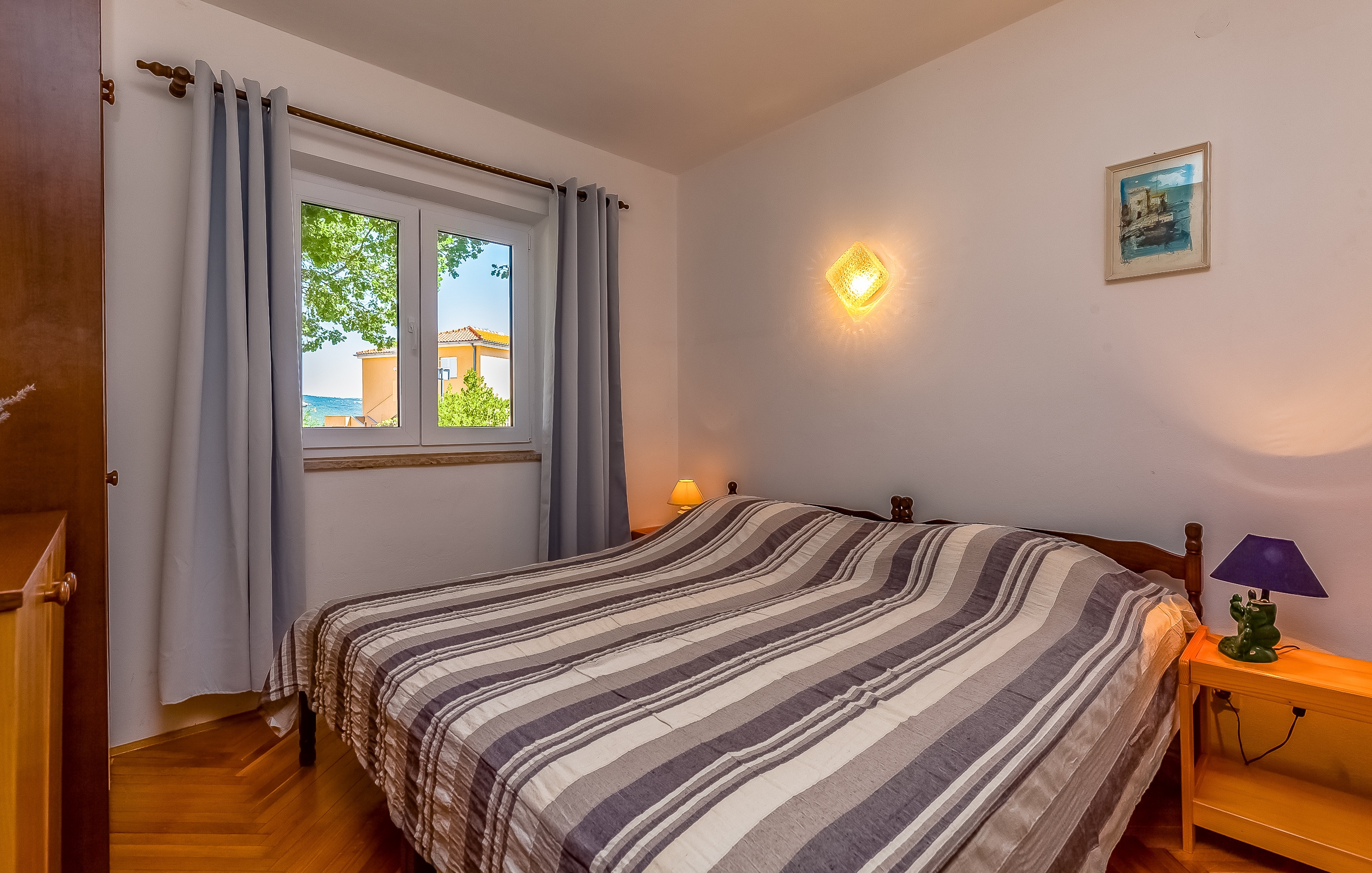 Three bedroom house with terrace Kornić, Krk  K