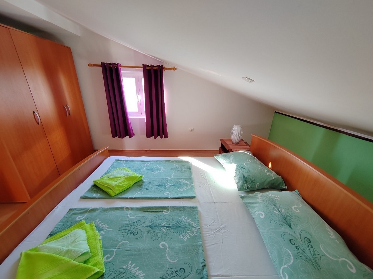 Top Rab Barbat Top Rab Barbat