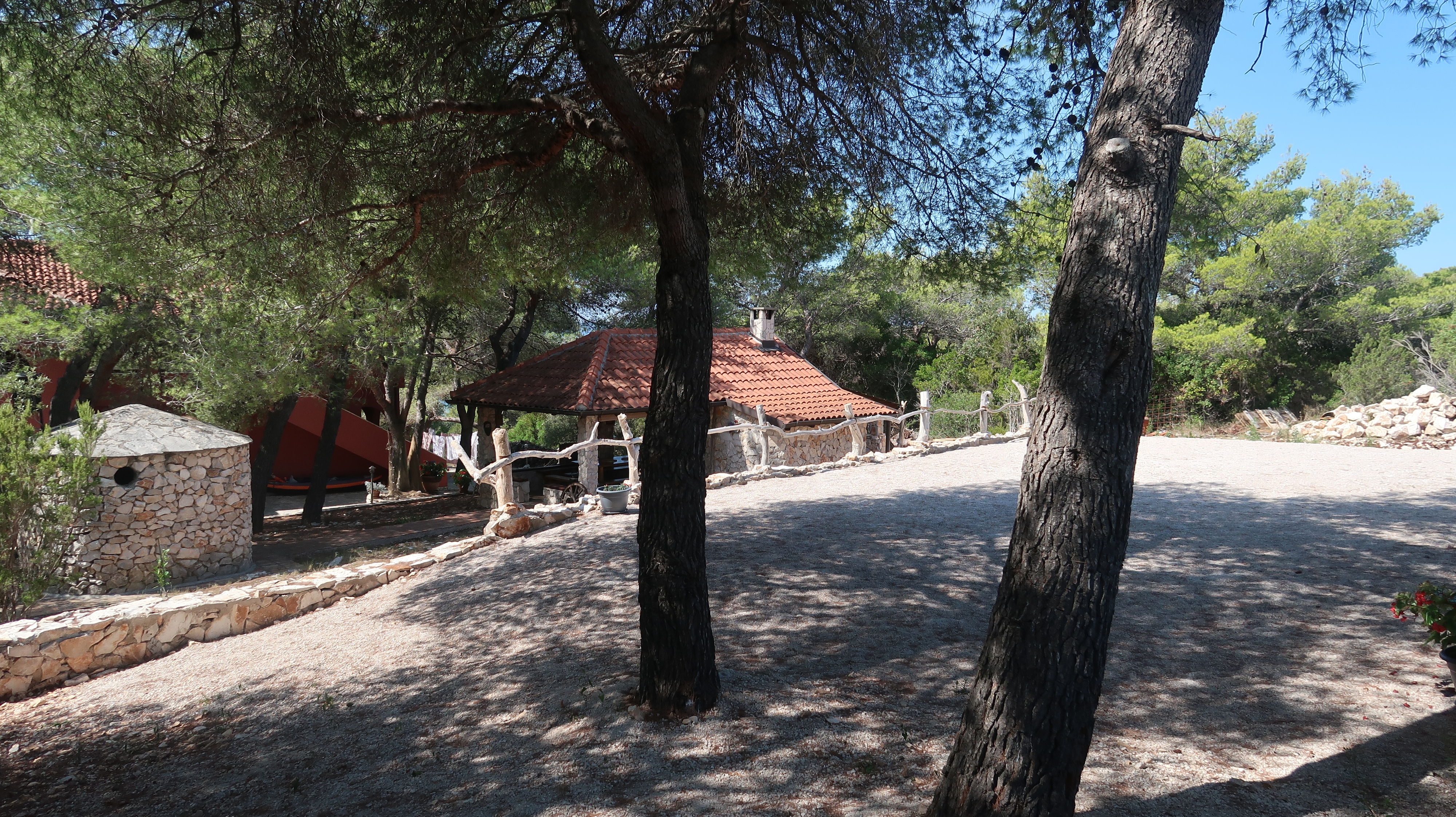 Two bedroom apartment with balcony and sea view Lovište, Pelješac (A-22220-c) Two bedroom apartment with balcony and sea view Lovište, Pelješac (A-22220-c)