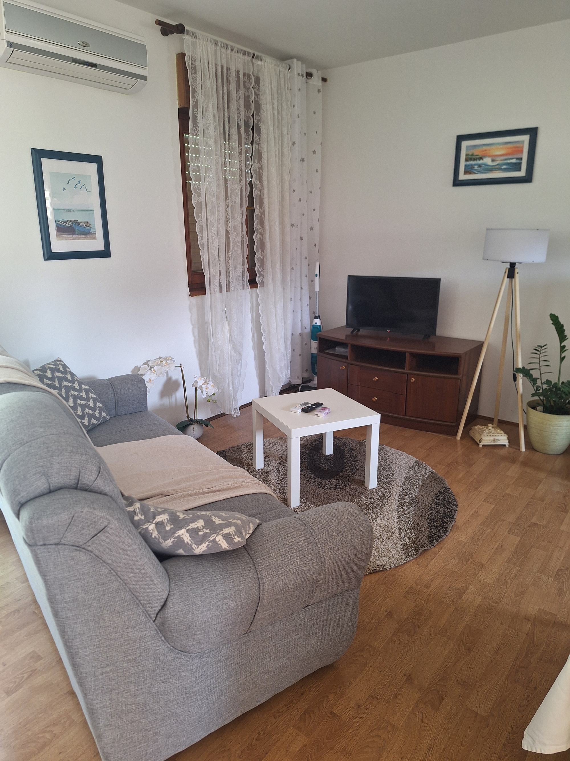 Two bedroom apartment with balcony Palit, Rab (A-22221-a)