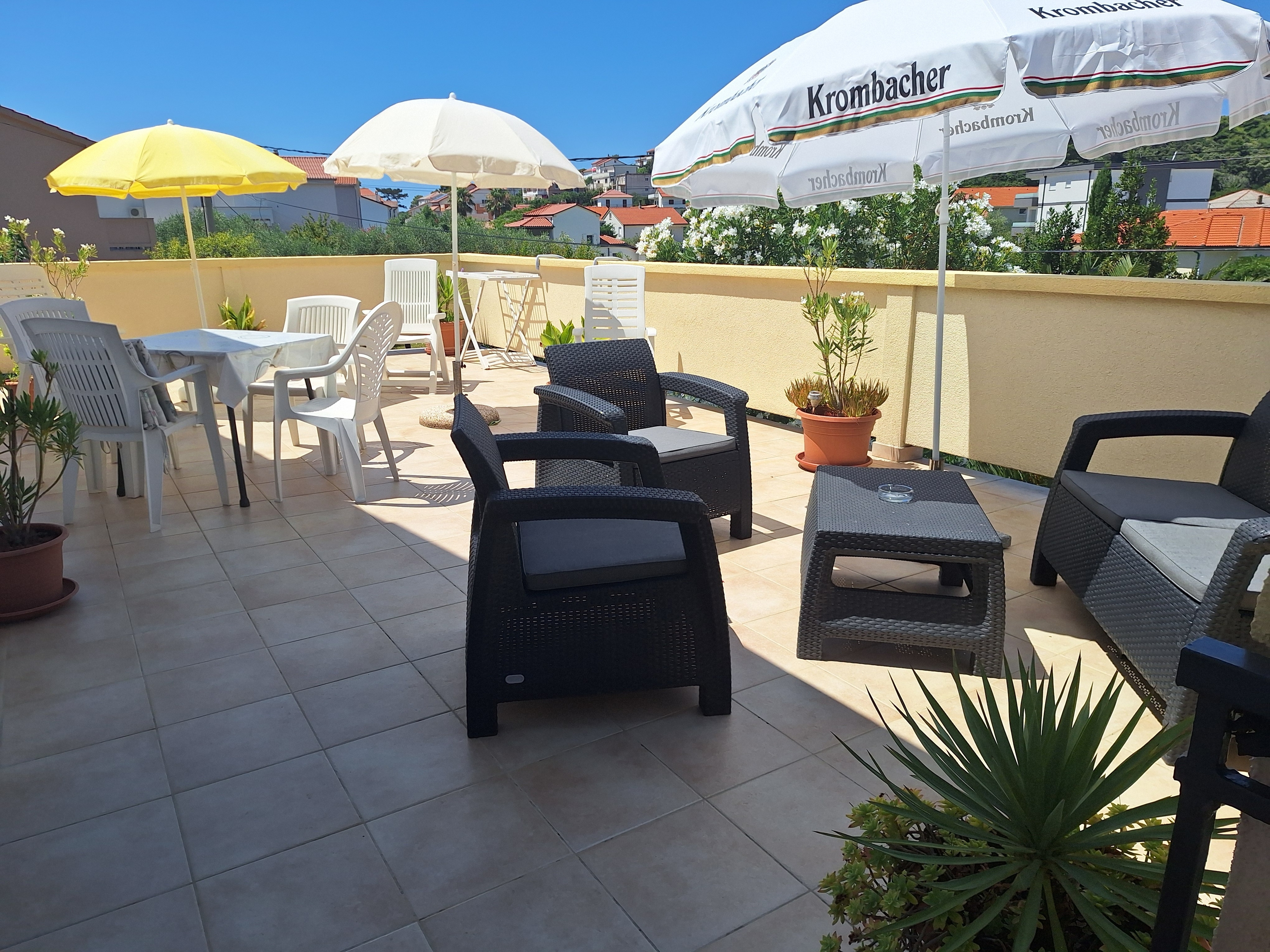 Top Rab Palit Top Rab Palit