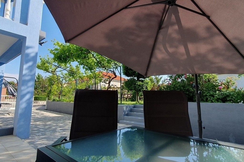 One bedroom apartment with terrace Lopar, Rab  A-a