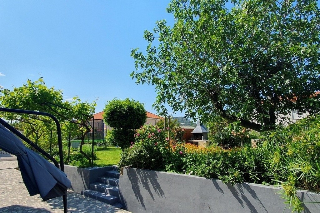 One bedroom apartment with terrace Lopar, Rab  A-a