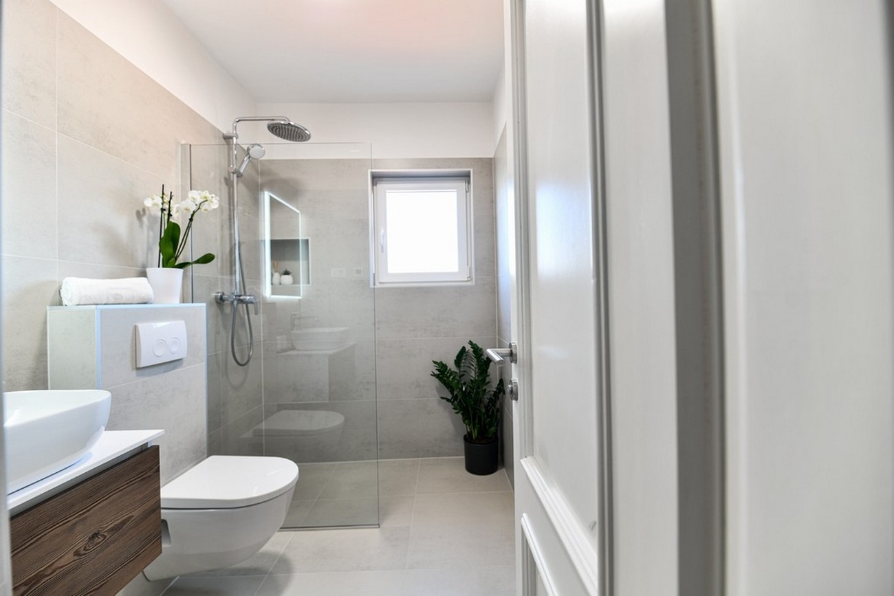 Four bedroom house with terrace and sea view Zadar - Diklo, Zadar  K