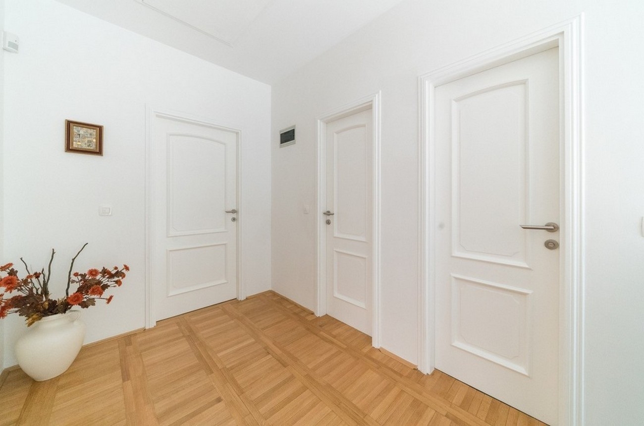 Four bedroom house with terrace and sea view Zadar - Diklo, Zadar  K