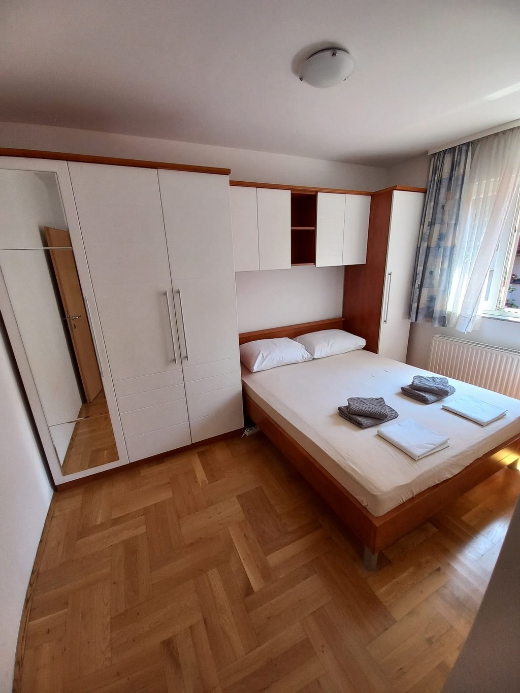 One bedroom apartment with balcony Zagreb  A-a