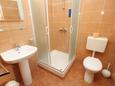 Ванная комната Rovinj, Ванная комната в размещении типа studio-apartment, dopusteni kucni ljubimci i WIFI.