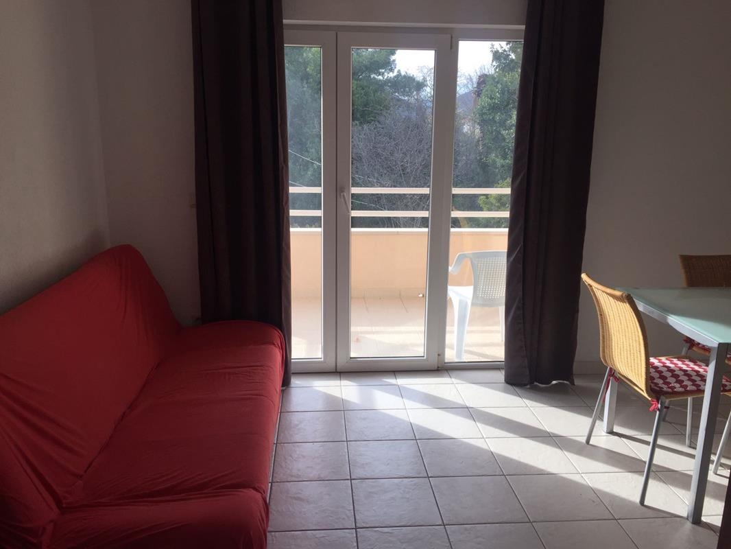 One bedroom apartment with balcony Kaštel Novi, Kaštela  A-b