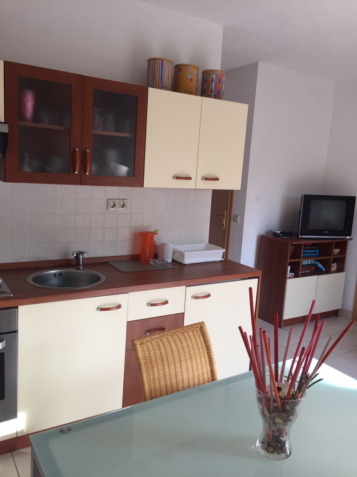 One bedroom apartment with balcony Kaštel Novi, Kaštela  A-b