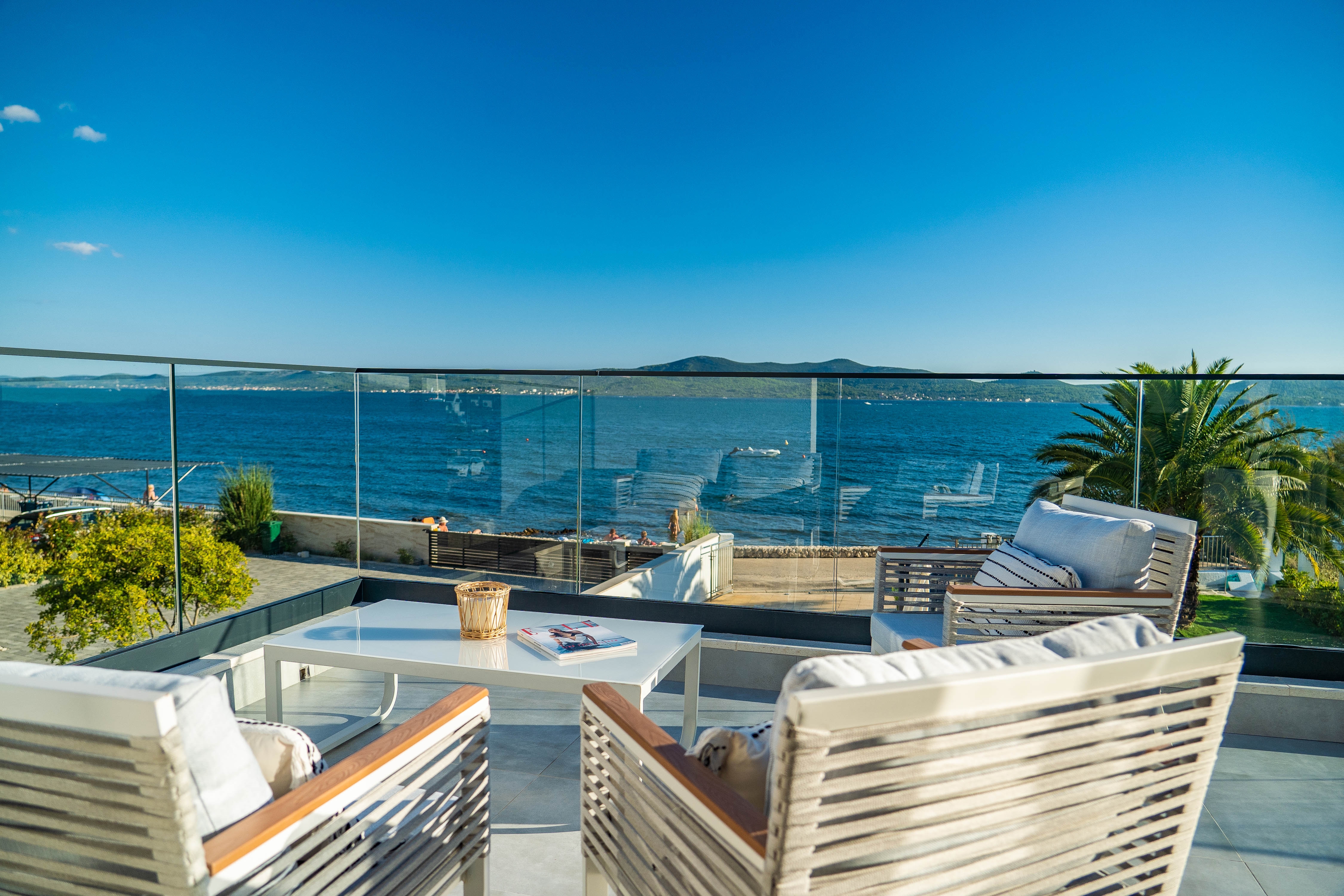 Four bedroom house near beach Sukošan, Zadar  K