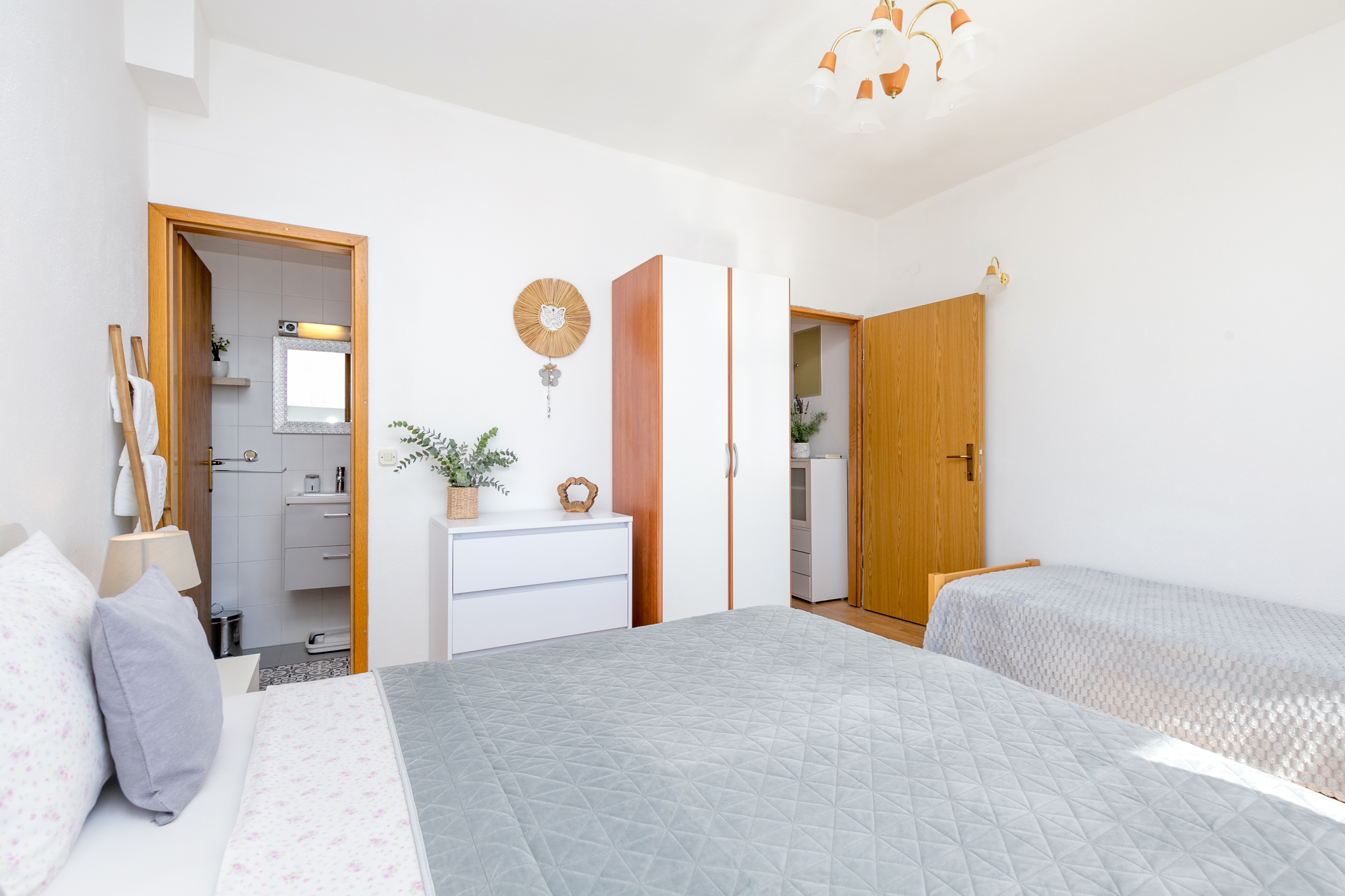 Two bedroom apartment with balcony and sea view Živogošće - Blato, Makarska  A-d