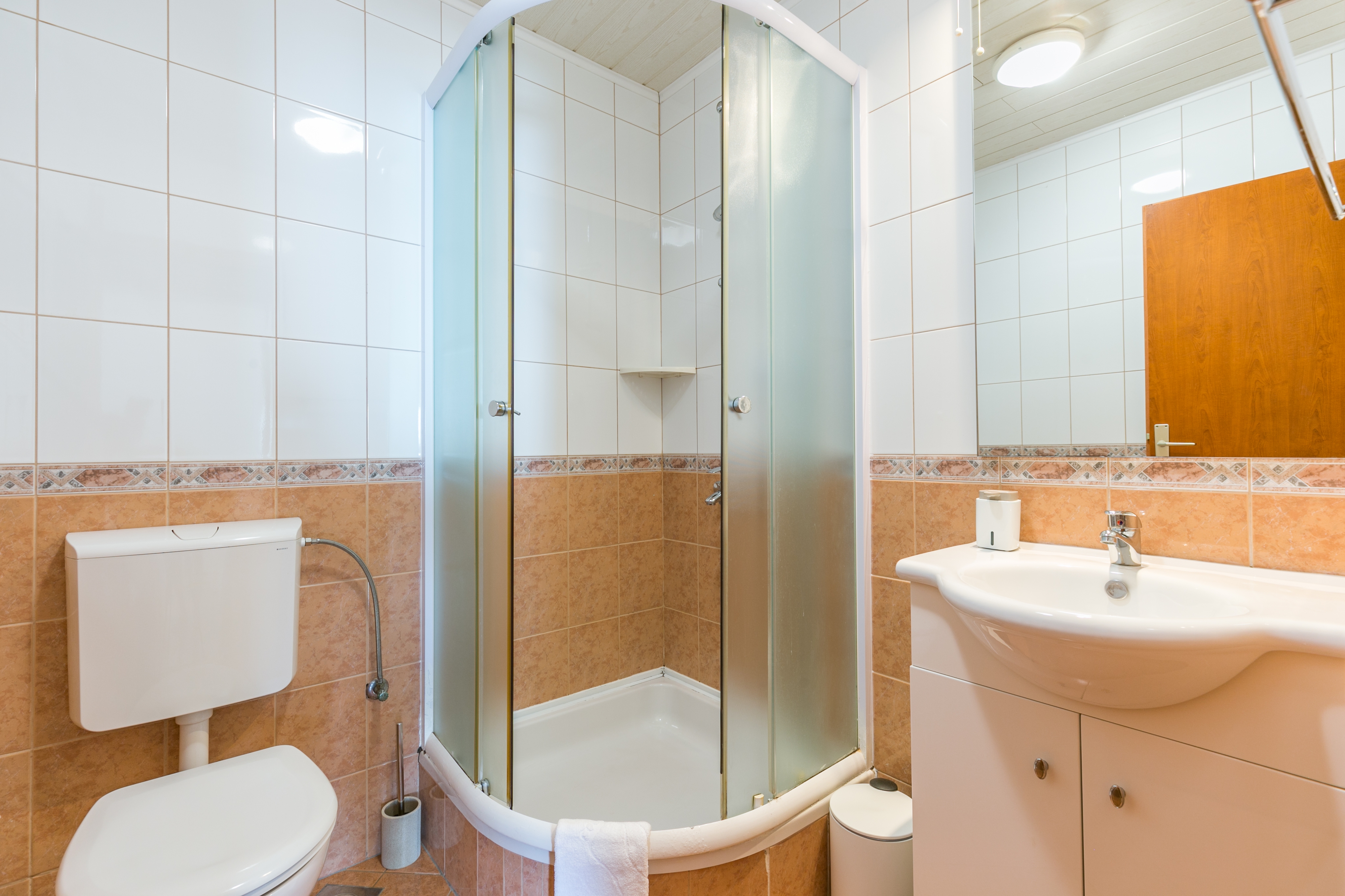 One bedroom apartment with balcony and sea view Živogošće - Blato, Makarska  A-f