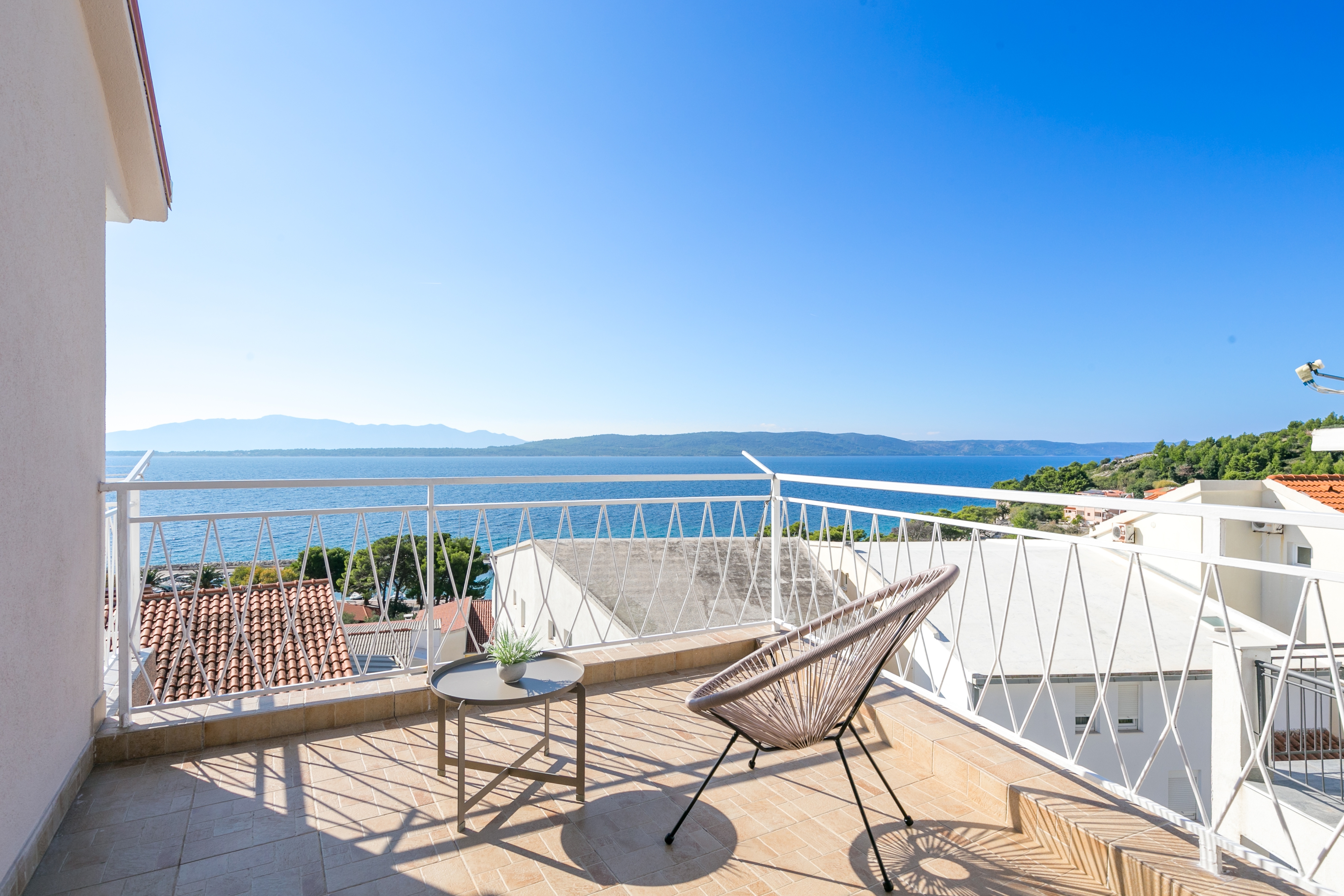 One bedroom apartment with terrace and sea view Živogošće - Blato, Makarska  A-g