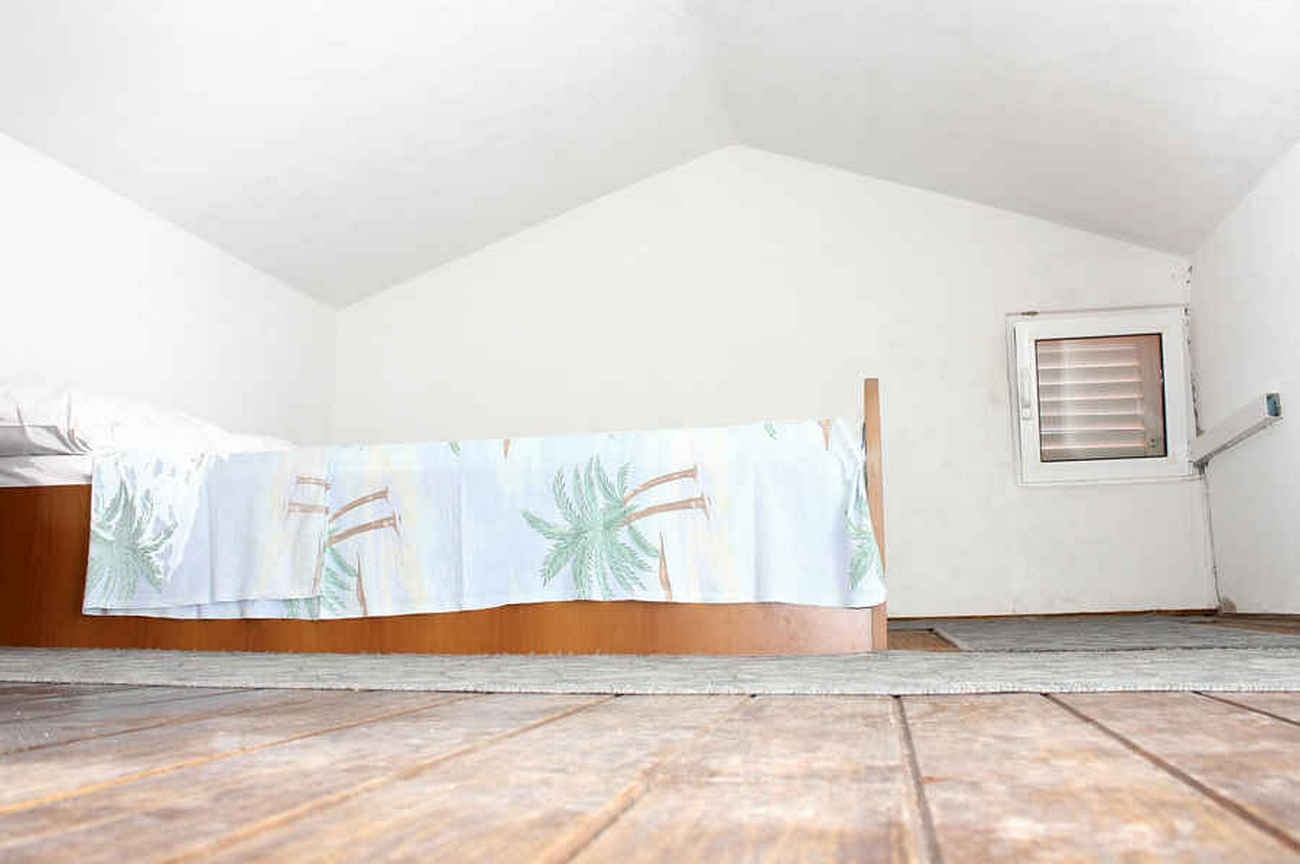 One bedroom apartment with balcony and sea view Živogošće - Blato, Makarska  A-h