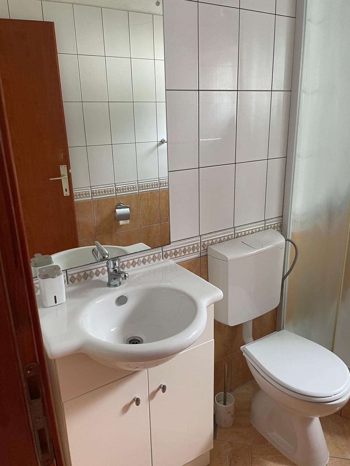 Studio flat with balcony and sea view Živogošće - Blato, Makarska  AS-b