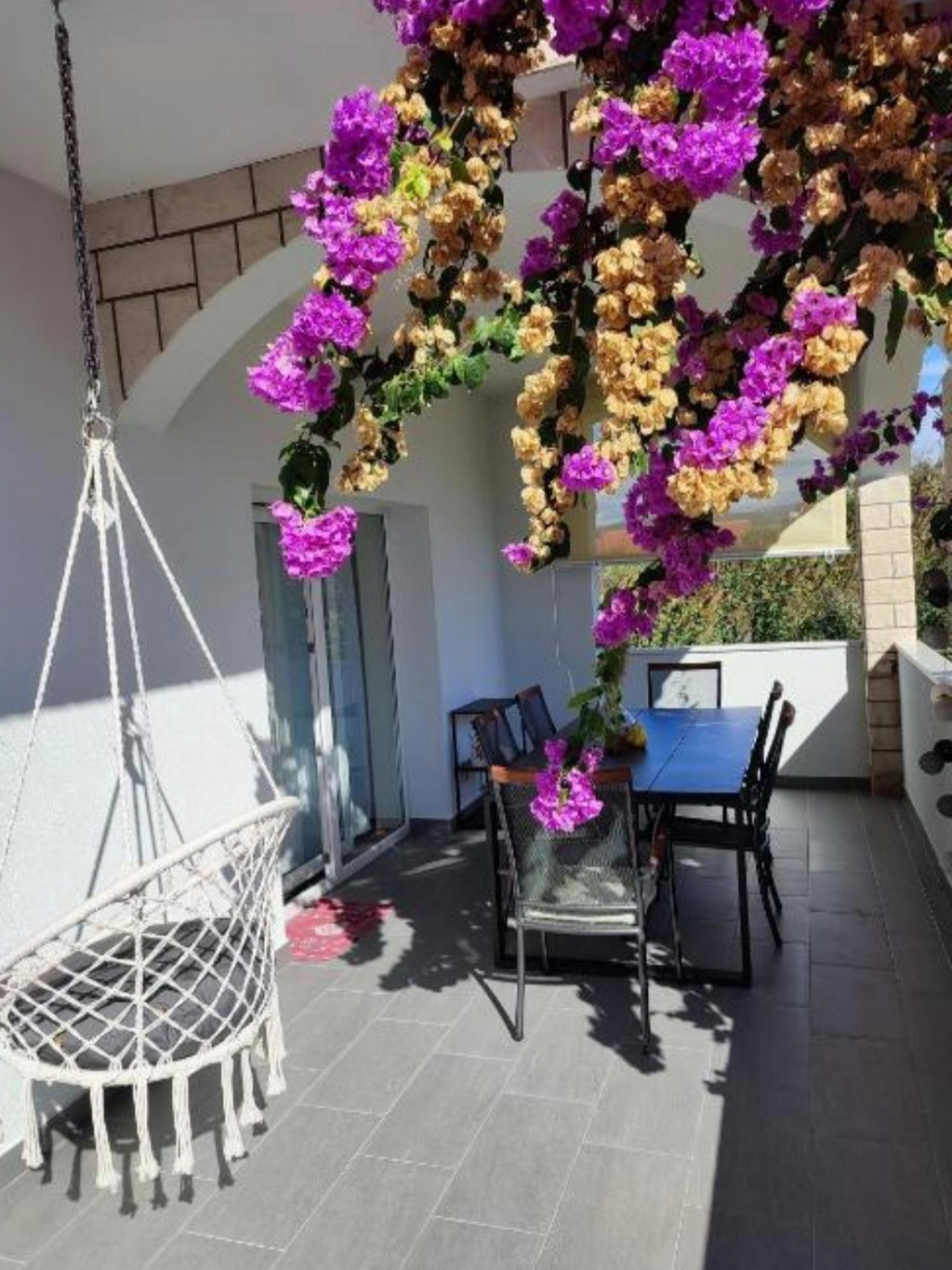 Two bedroom apartment with terrace Zablaće, Šibenik  A-a