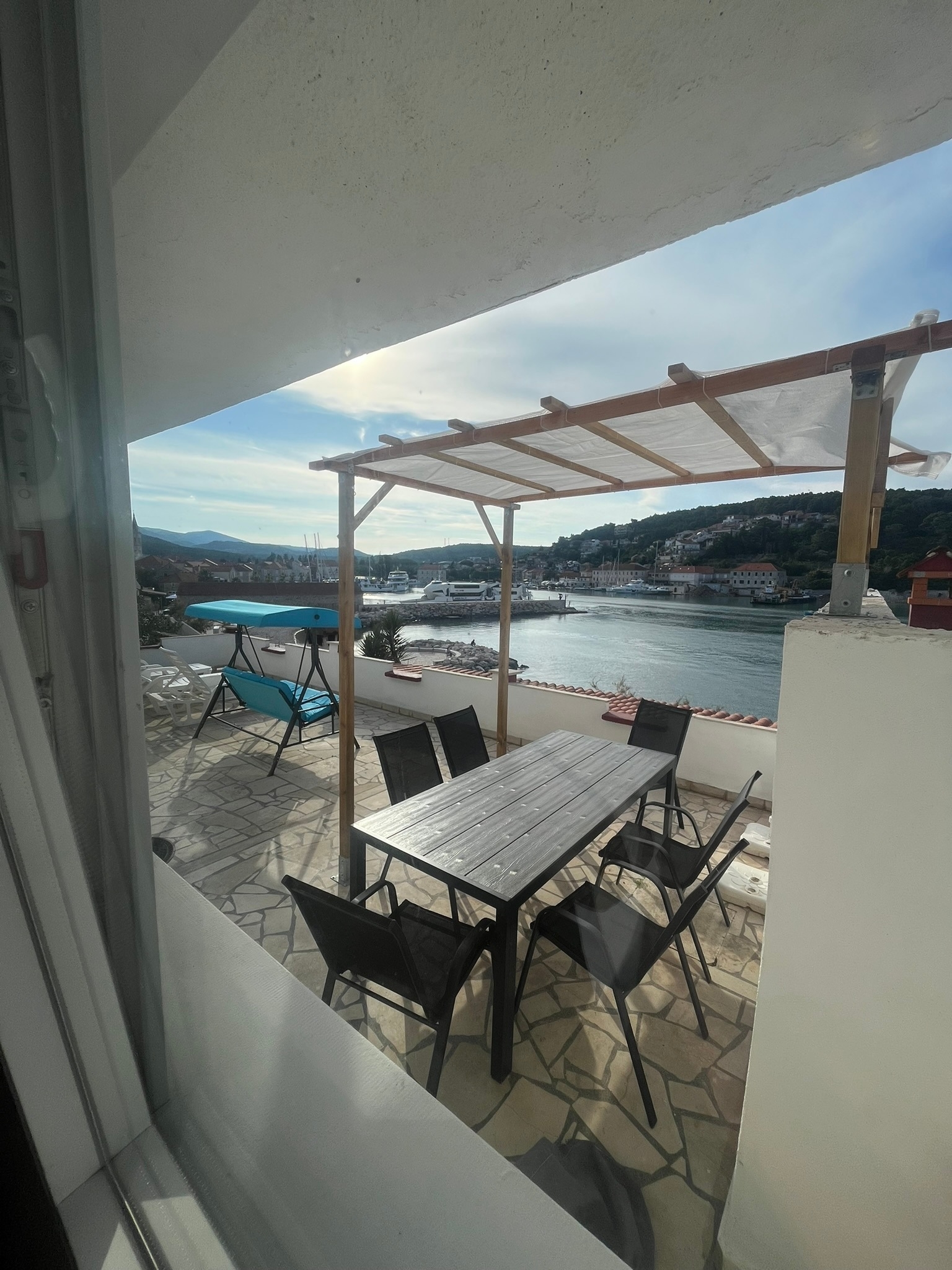 Two bedroom apartment near beach Jelsa, Hvar  A-a