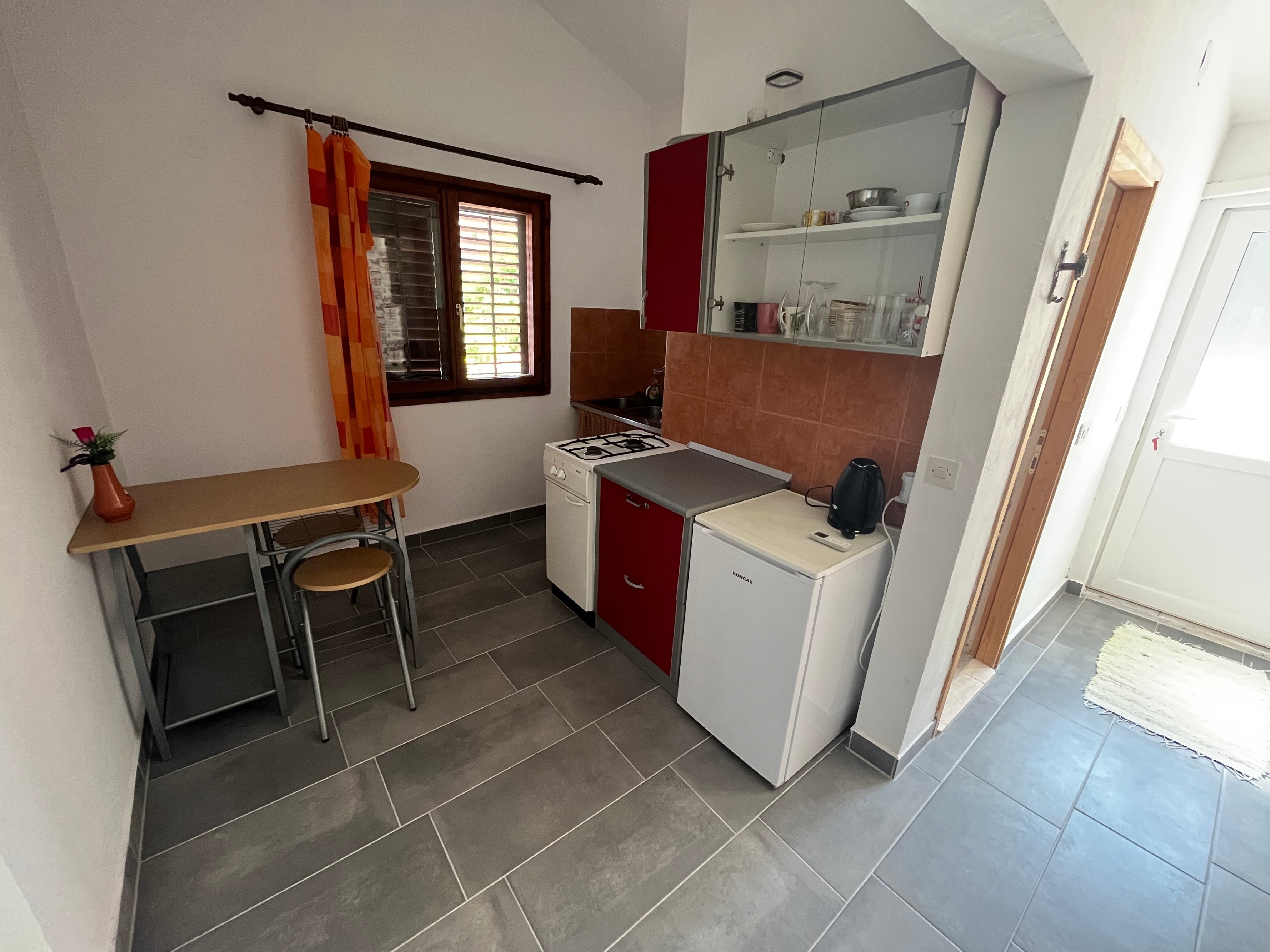 One bedroom apartment near beach Jelsa, Hvar (A-22256-c) One bedroom apartment near beach Jelsa, Hvar (A-22256-c)