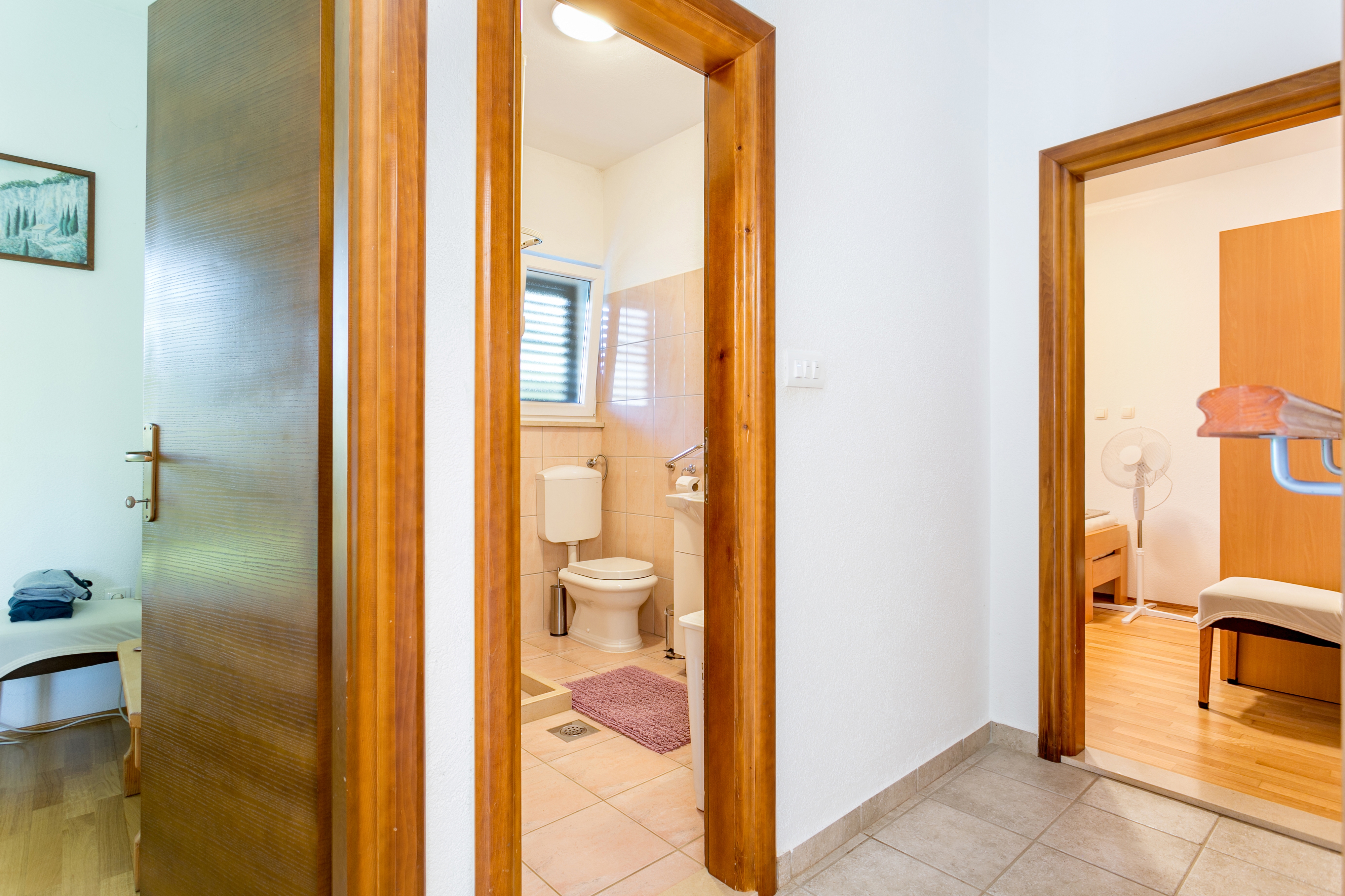 Two bedroom house with terrace Mirca, Brač  K