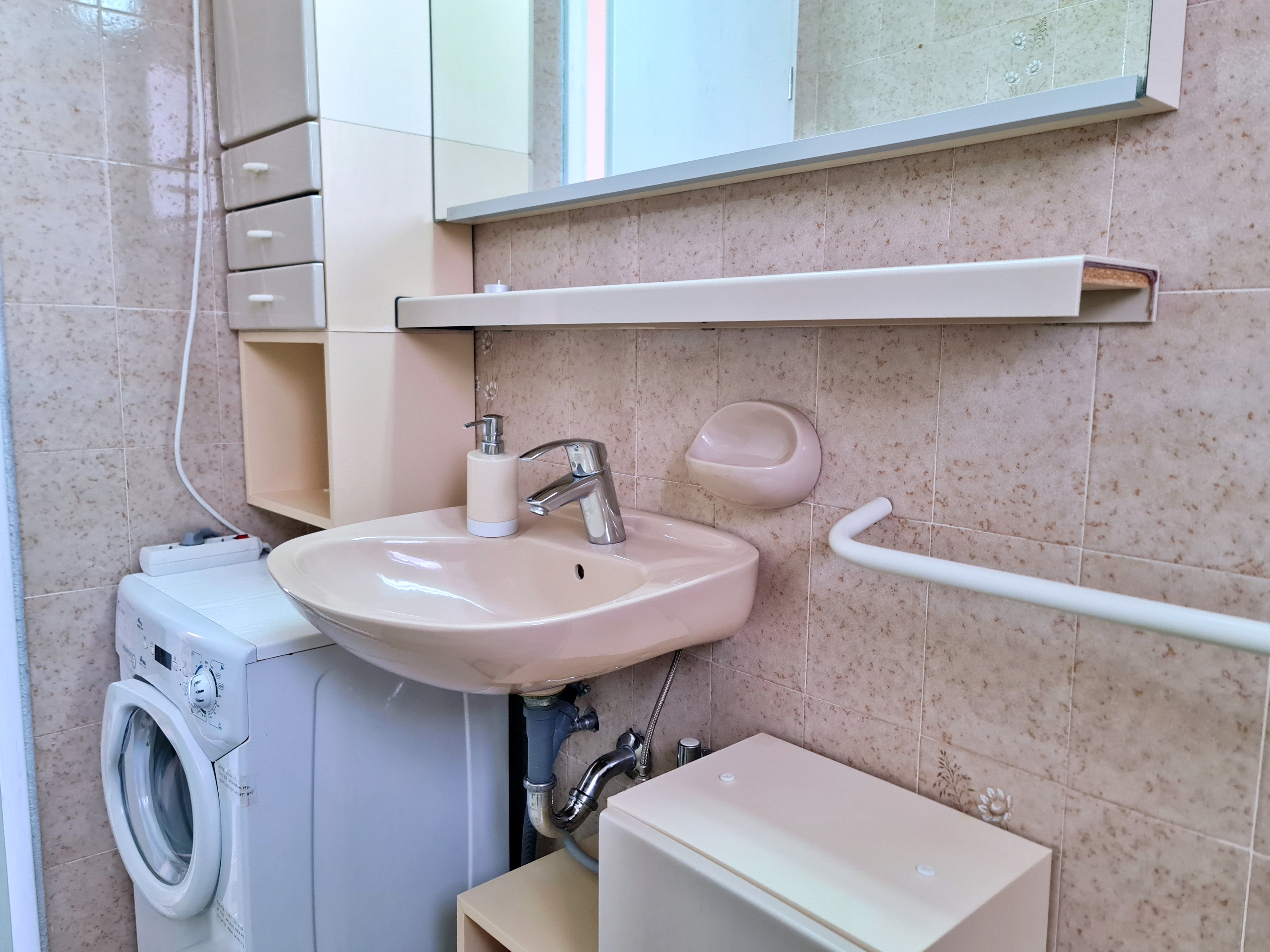 Two bedroom apartment near beach Čižići, Krk  A-a