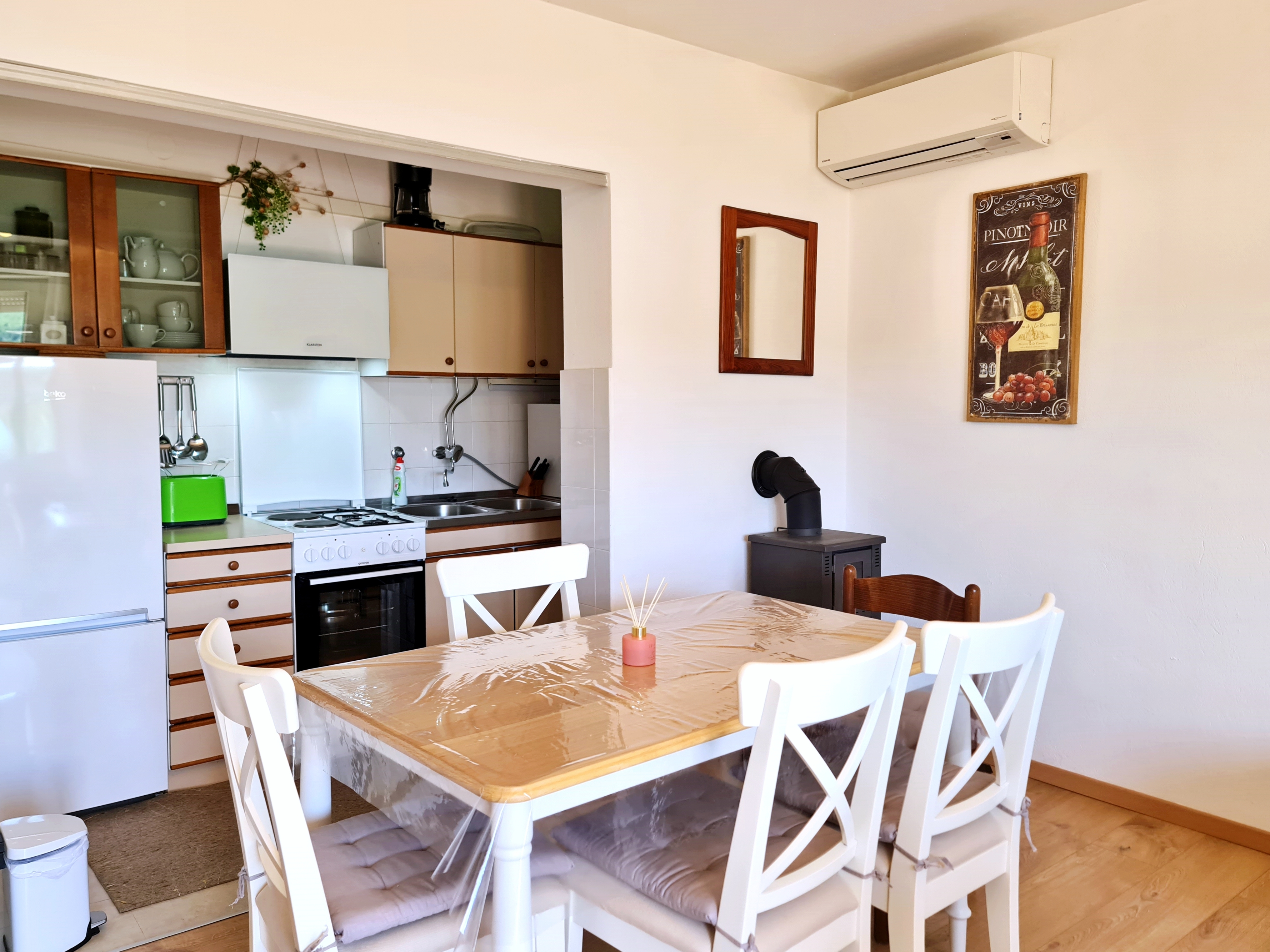 Two bedroom apartment near beach Čižići, Krk  A-a