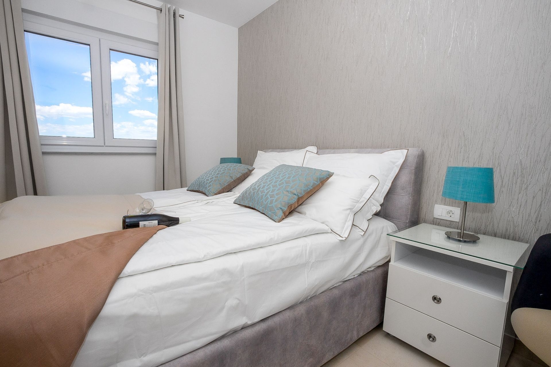Two bedroom apartment with terrace and sea view Promajna, Makarska  A-a