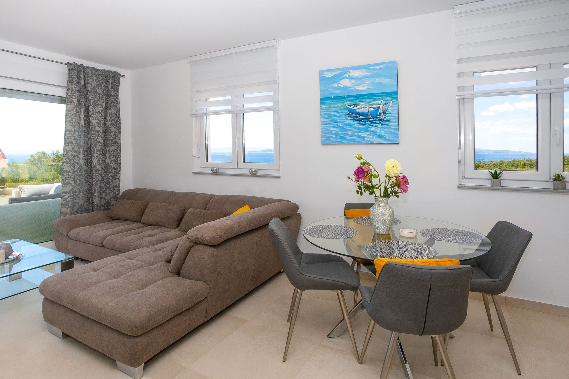Two bedroom apartment with terrace and sea view Promajna, Makarska  A-a