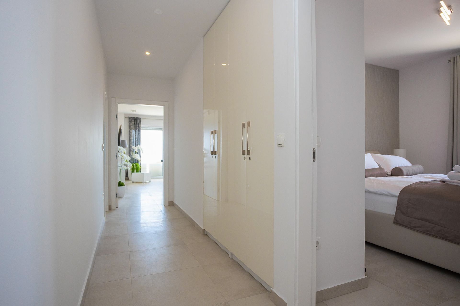 Two bedroom apartment with terrace and sea view Promajna, Makarska  A-a