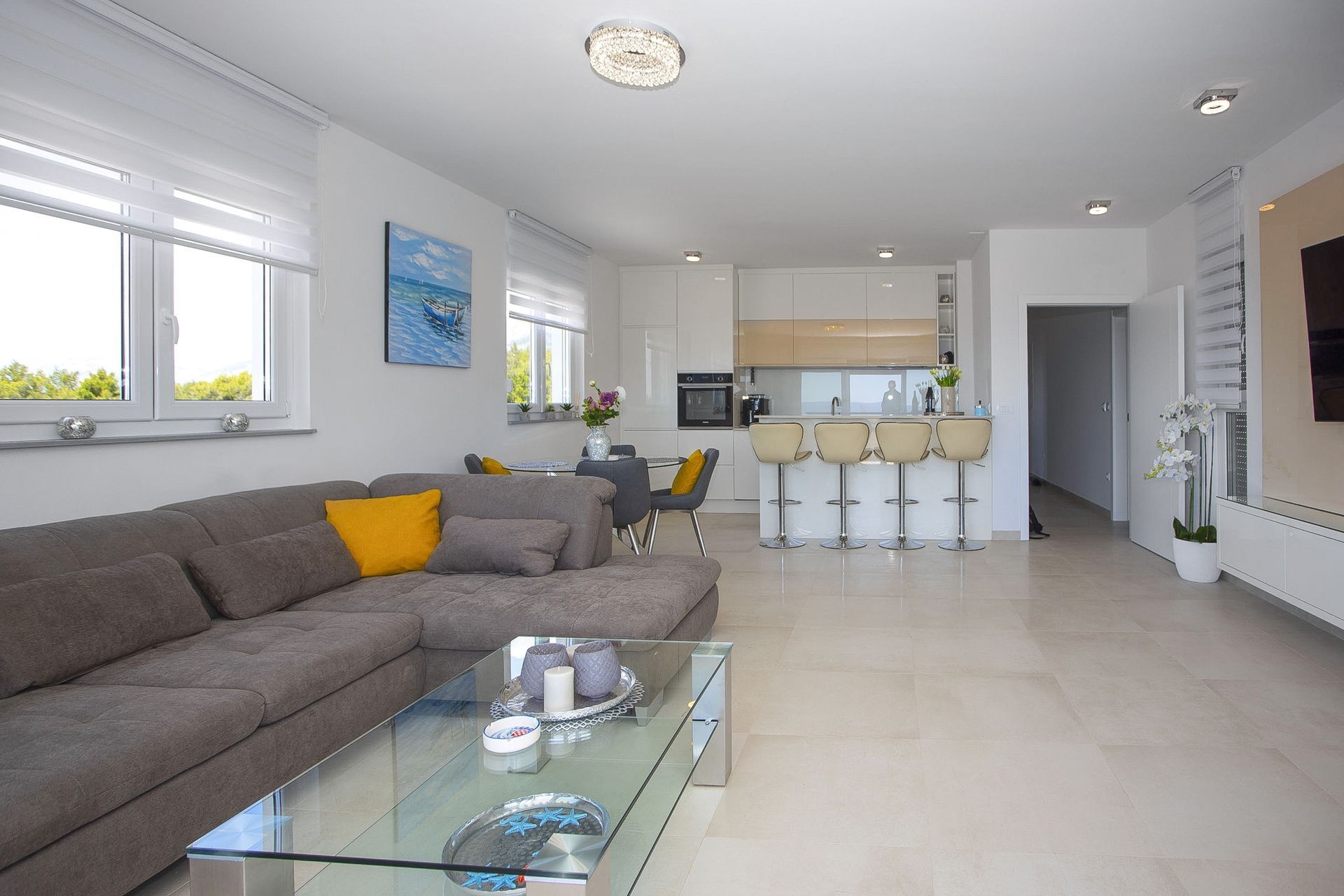 Two bedroom apartment with terrace and sea view Promajna, Makarska  A-a