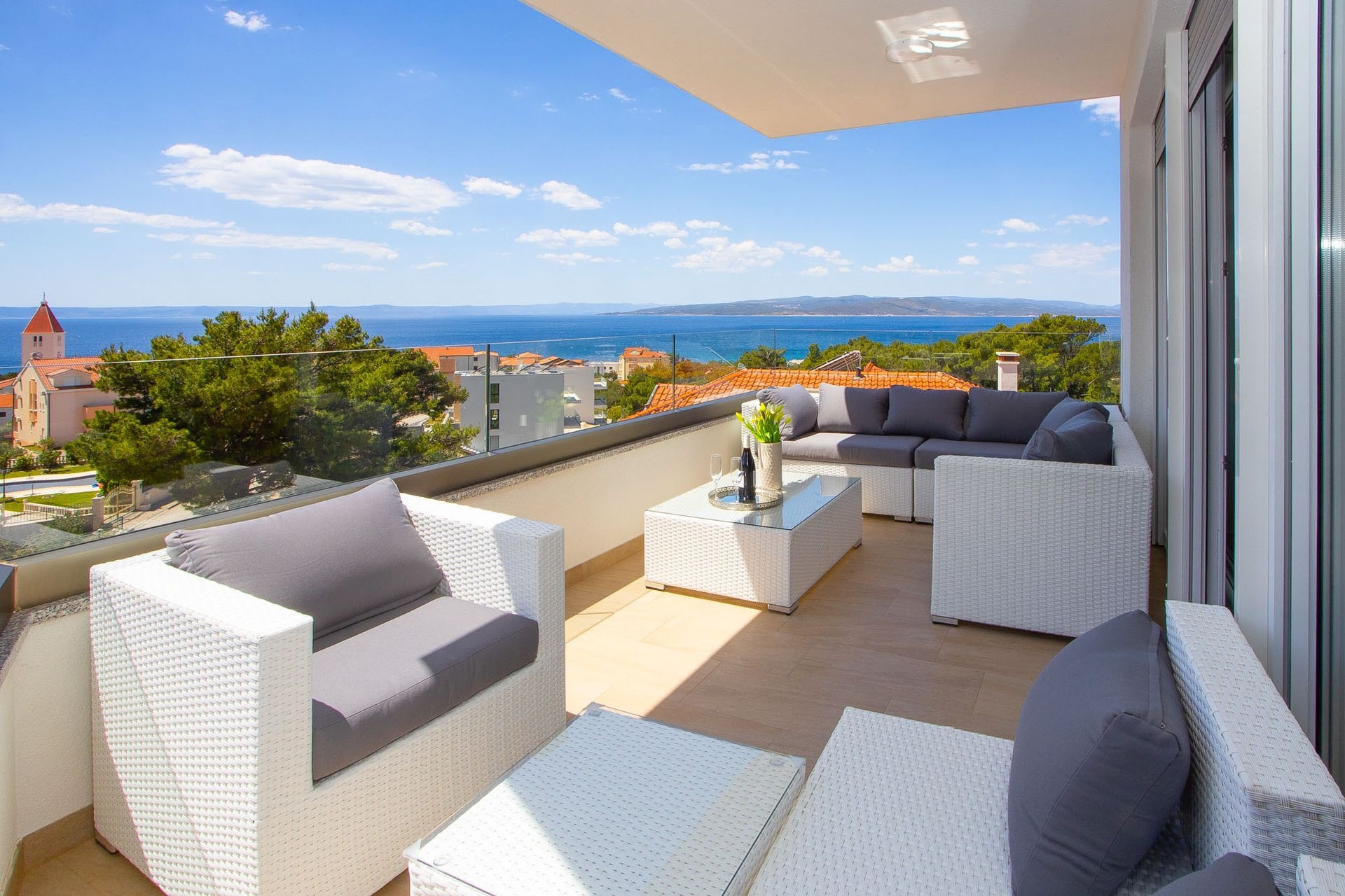 Two bedroom apartment with terrace and sea view Promajna, Makarska  A-a