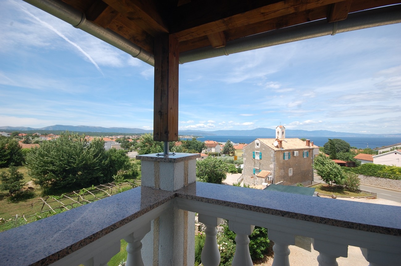 One bedroom apartment with balcony and sea view Kremenići, Krk  A-b