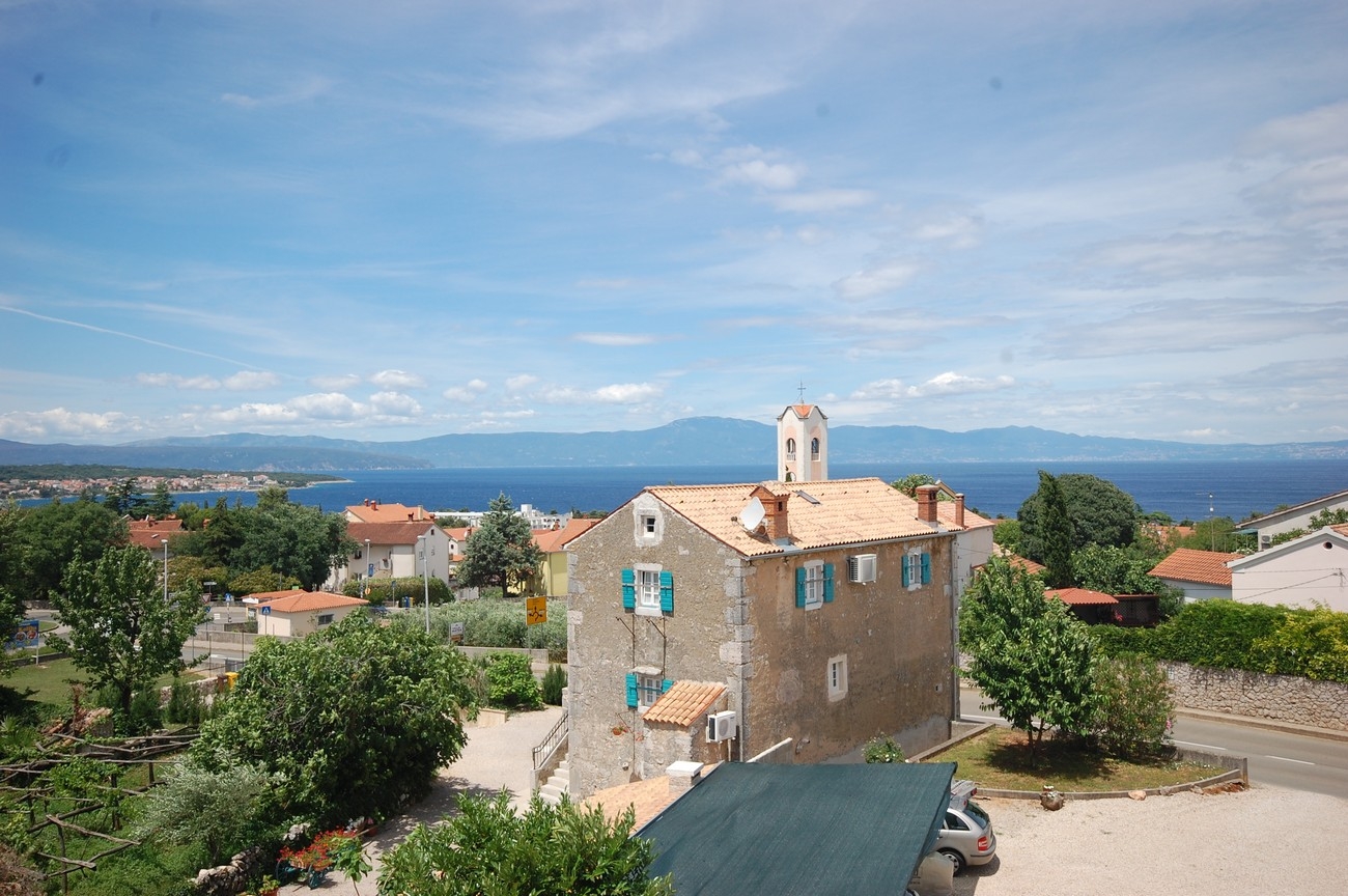 One bedroom apartment with balcony and sea view Kremenići, Krk  A-b