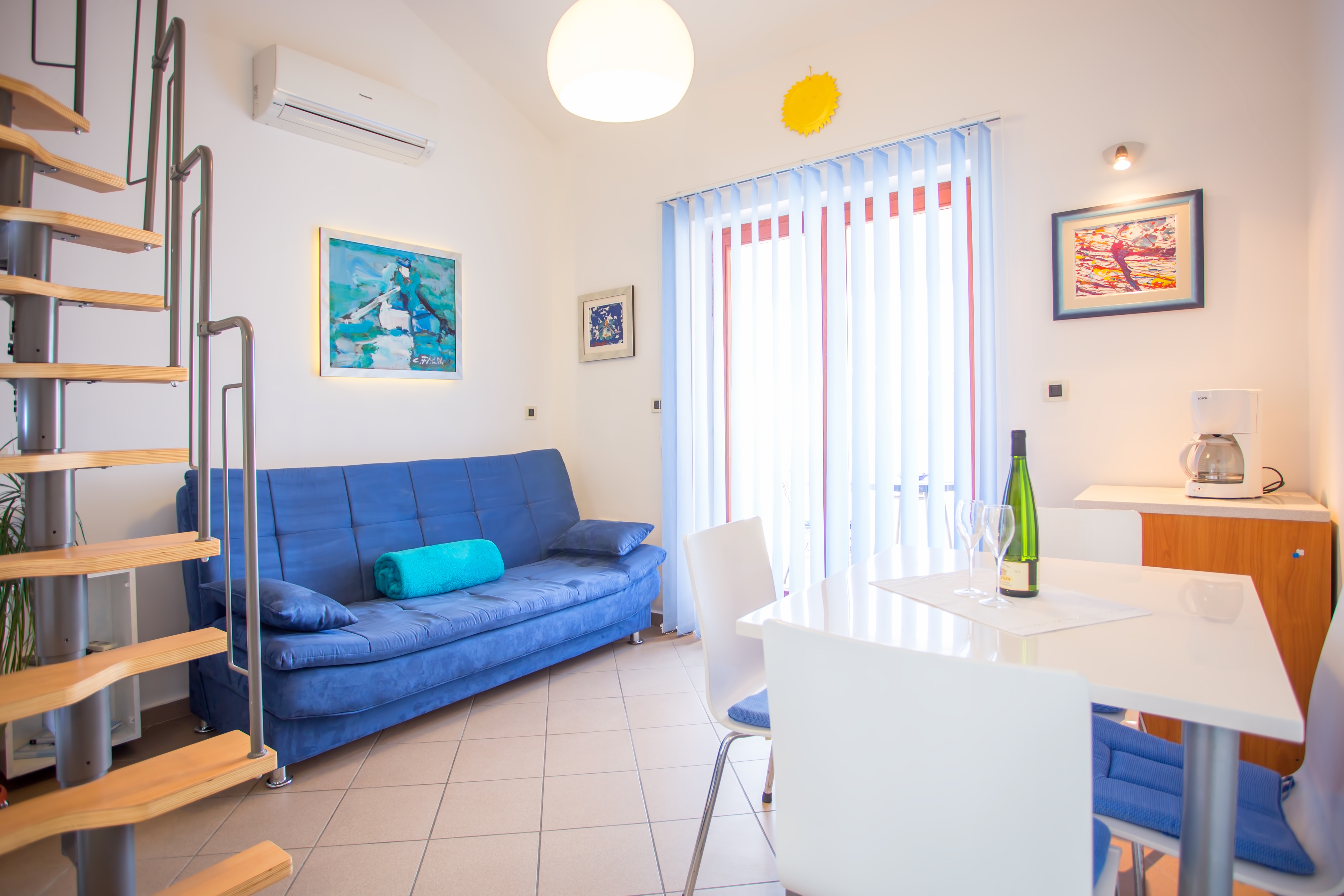 One bedroom apartment with balcony and sea view Vantačići, Krk (A-22272-a) One bedroom apartment with balcony and sea view Vantačići, Krk (A-22272-a)