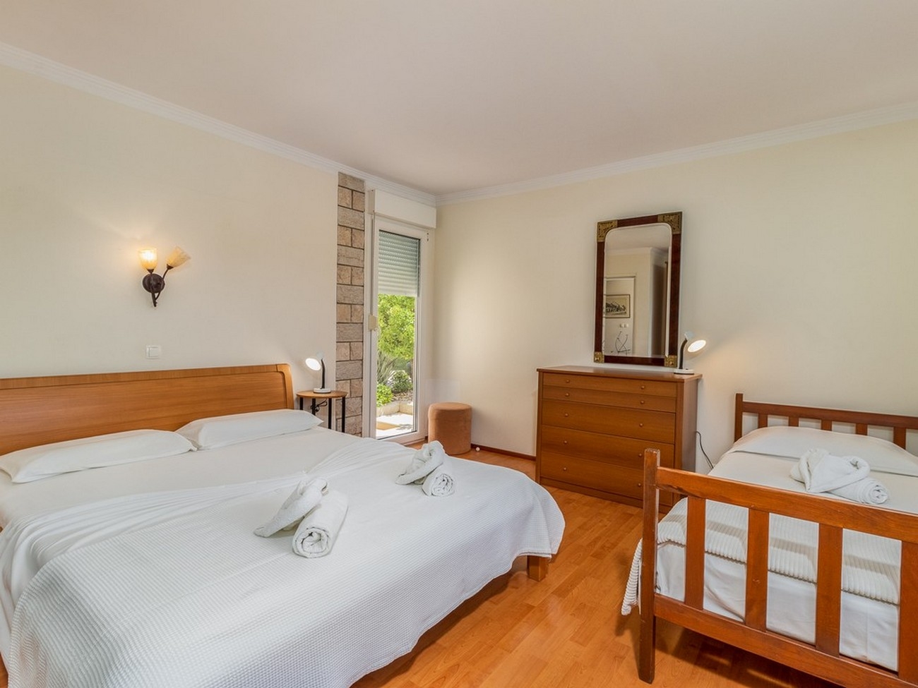 Comfortable and spacious house with terrace Jadranovo, Crikvenica  K