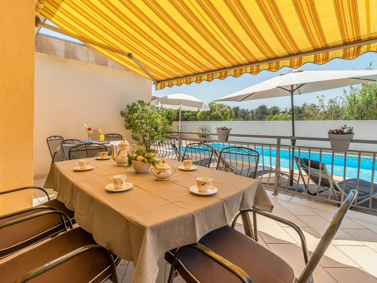 Comfortable and spacious house with terrace Jadranovo, Crikvenica  K